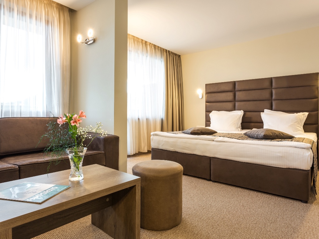 Standard JuniorSuite