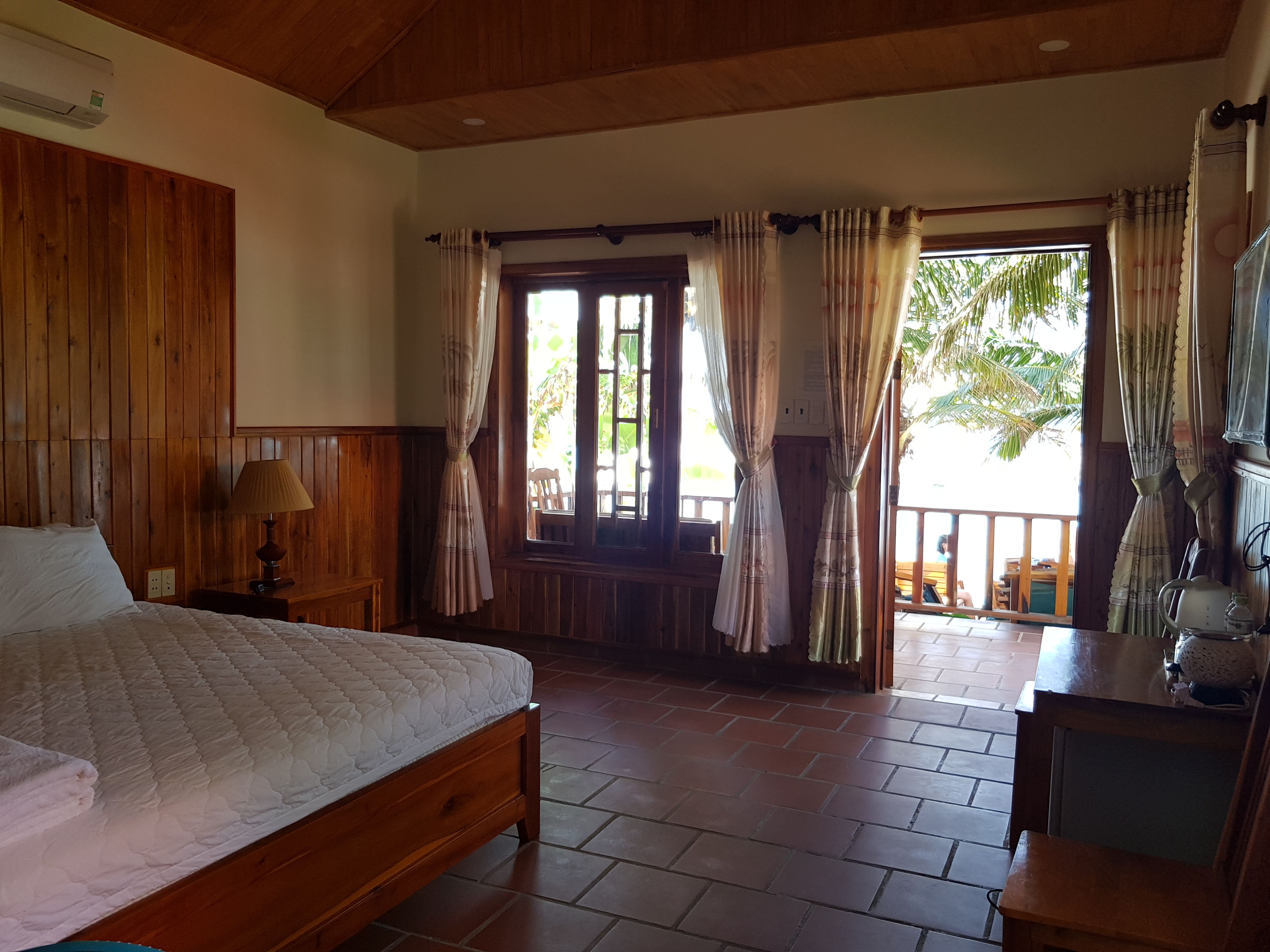  BUNGALOW SEA VIEW WITH TERRACE
