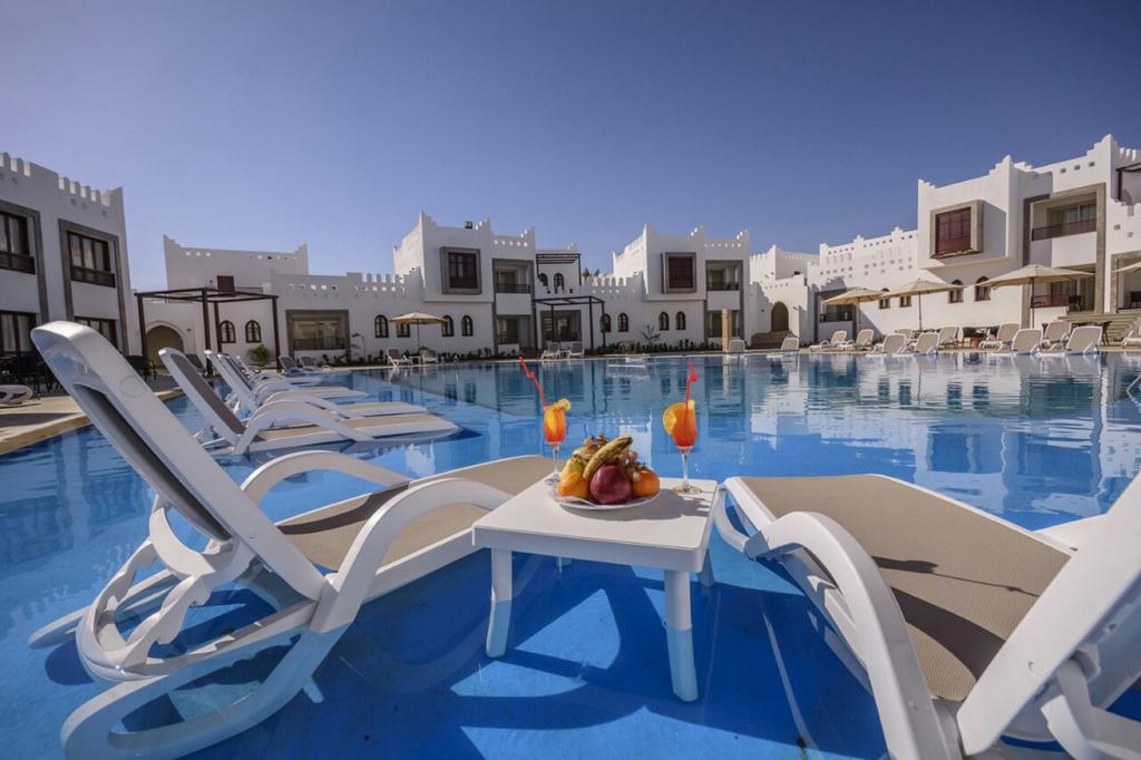 Piscina deschisă