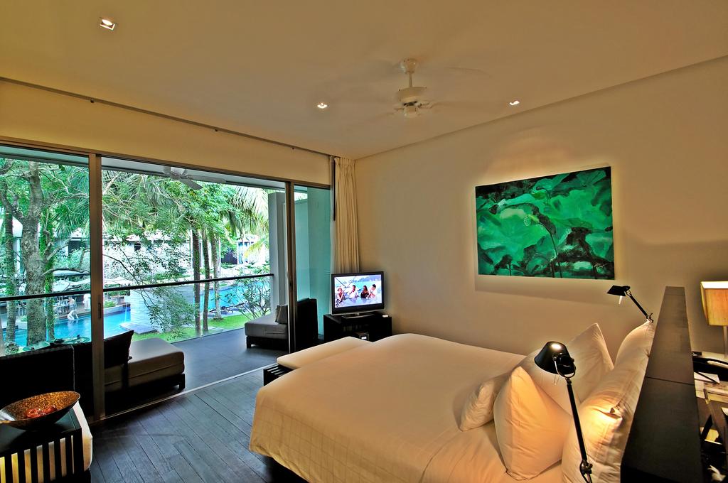 Palm Deluxe