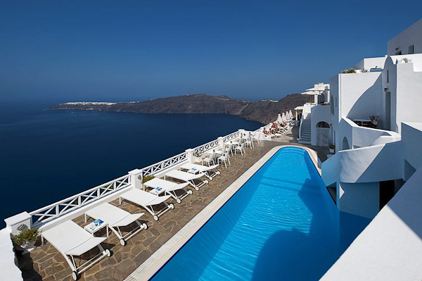 Santorini, Hotel Regina Mare, piscina exterioara.jpg