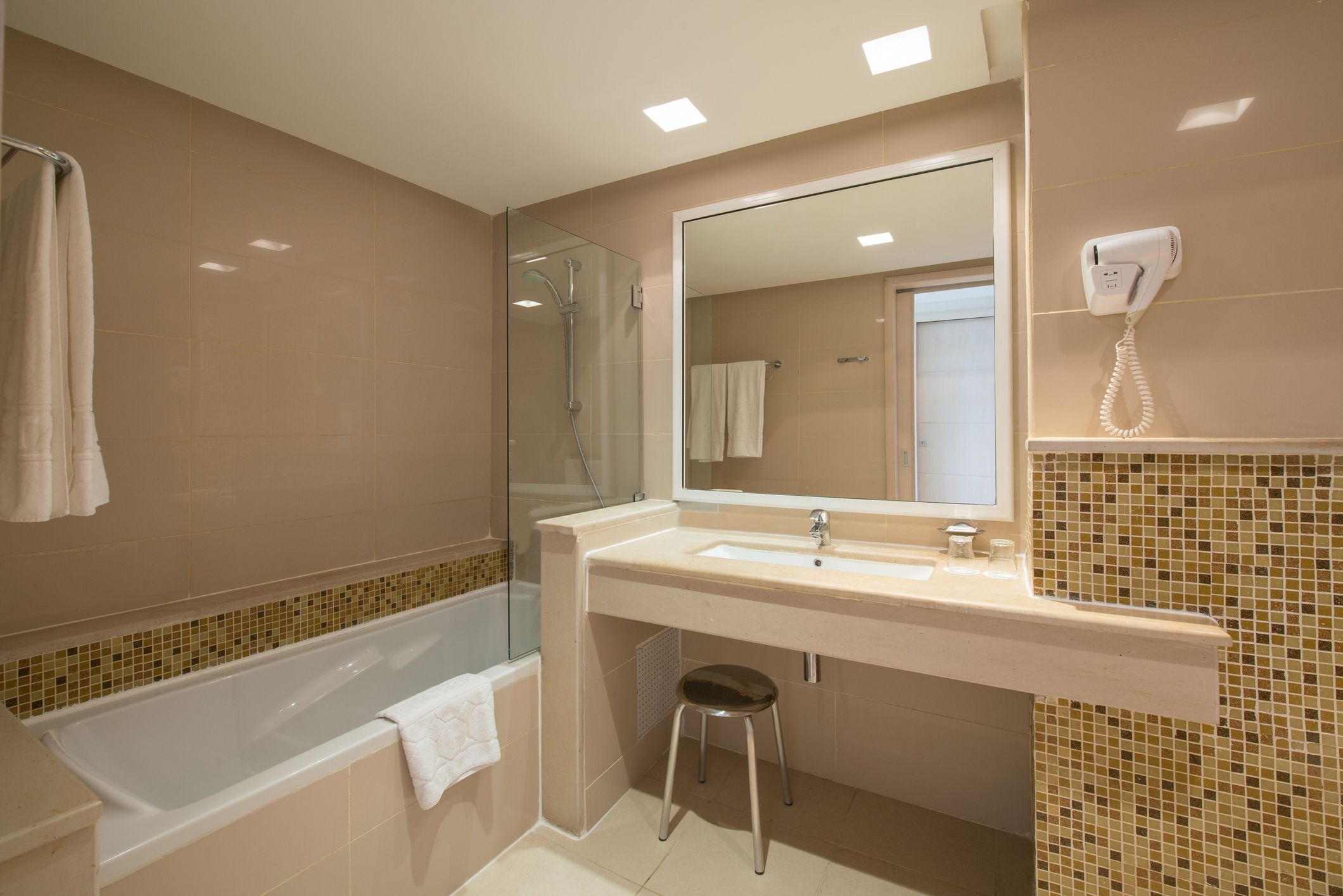 Room Basic Double