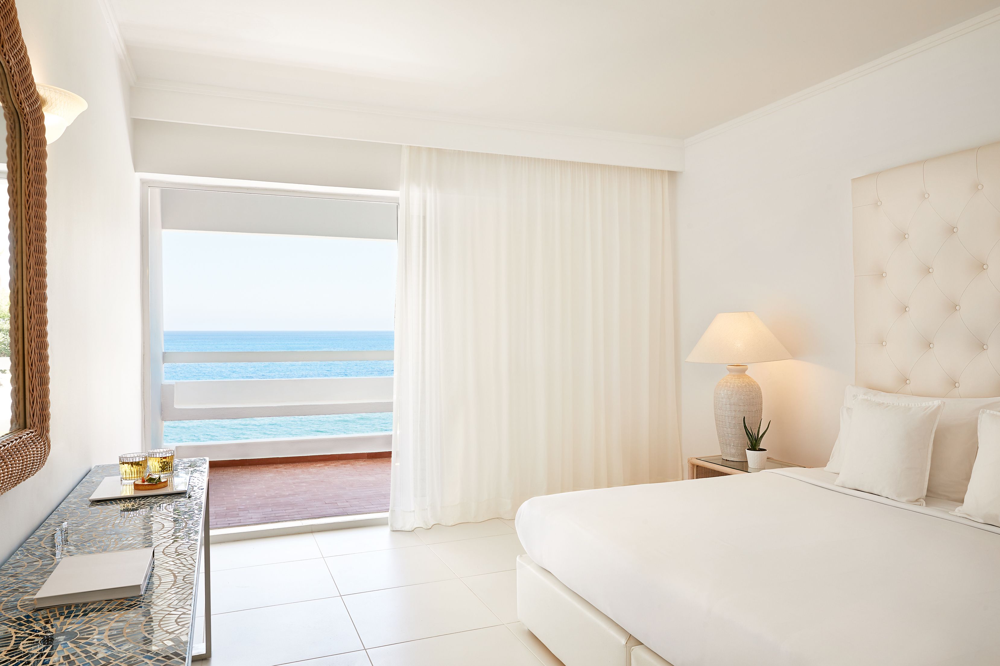 DOUBLE GUESTROOM SEA VIEW