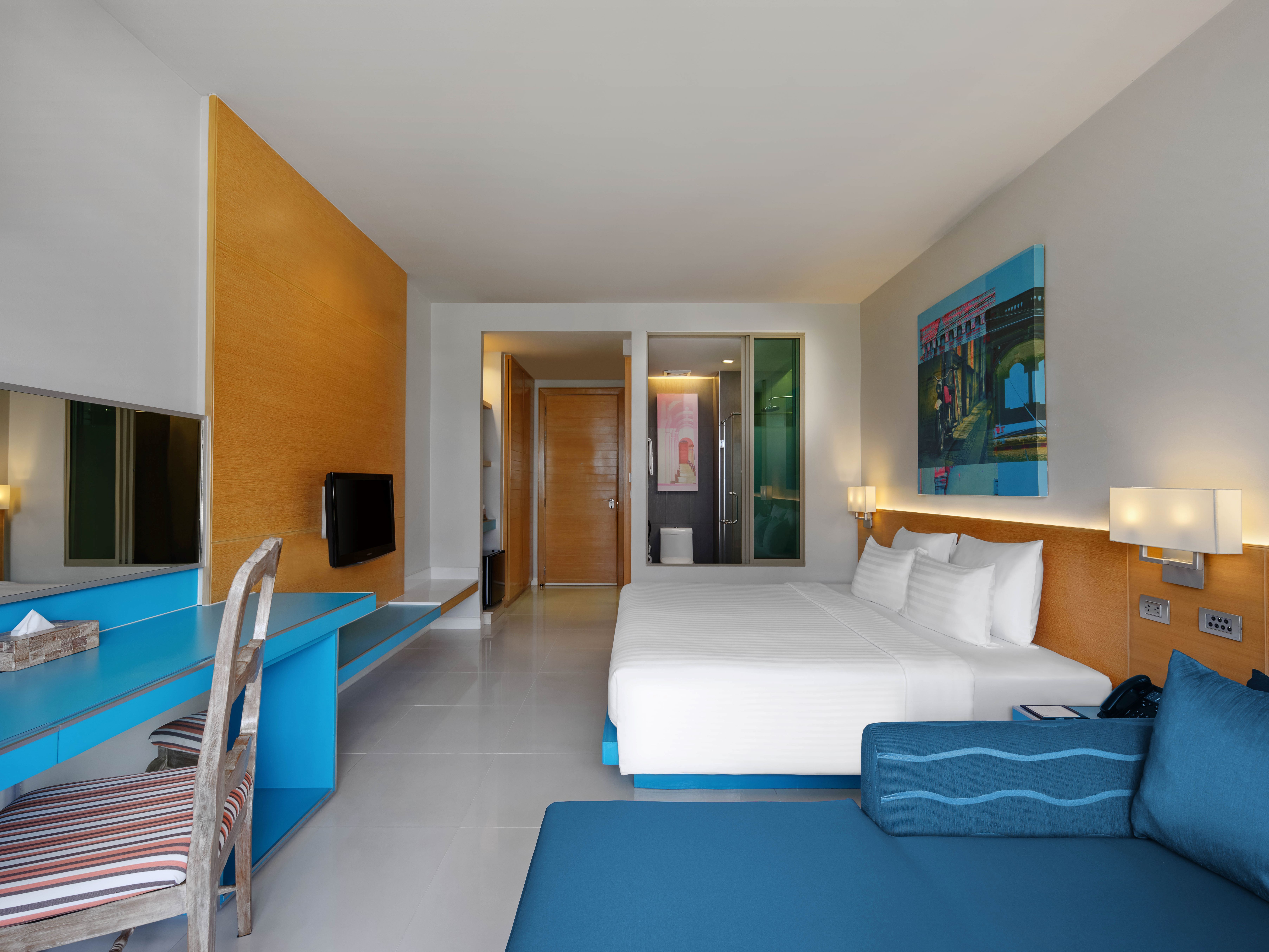 Plaza Room