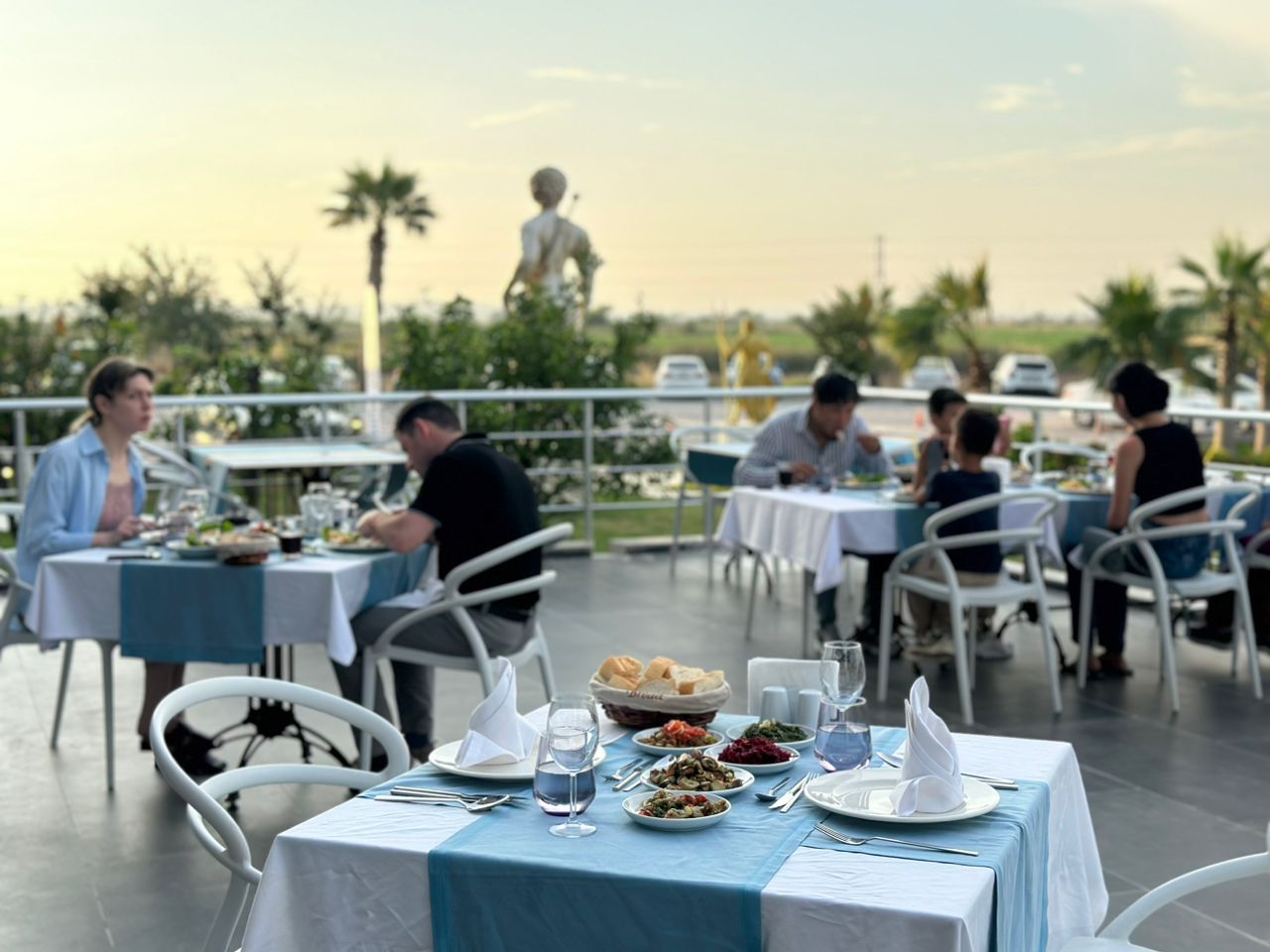 A LA CARTE RESTAURANT
