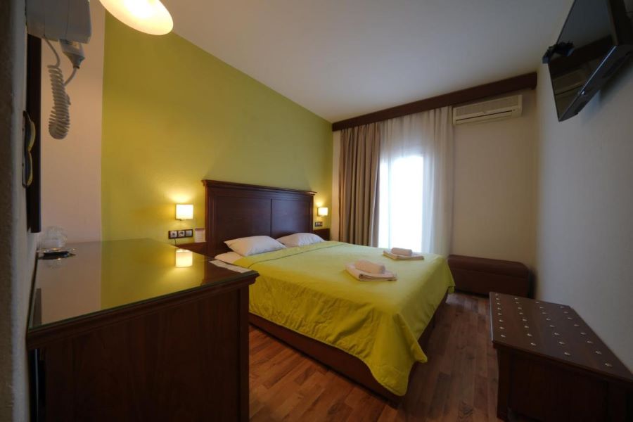 OLYMPION HOTEL 2.jpg