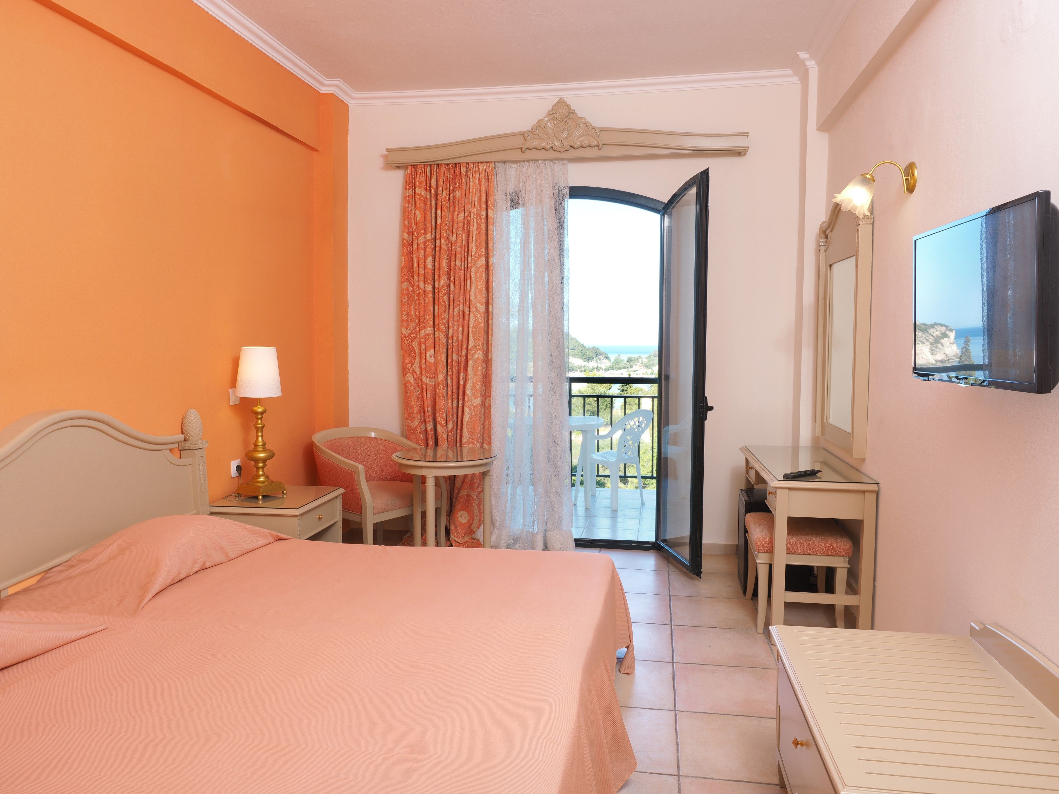 TWIN SIDE SEA VIEW ROOM