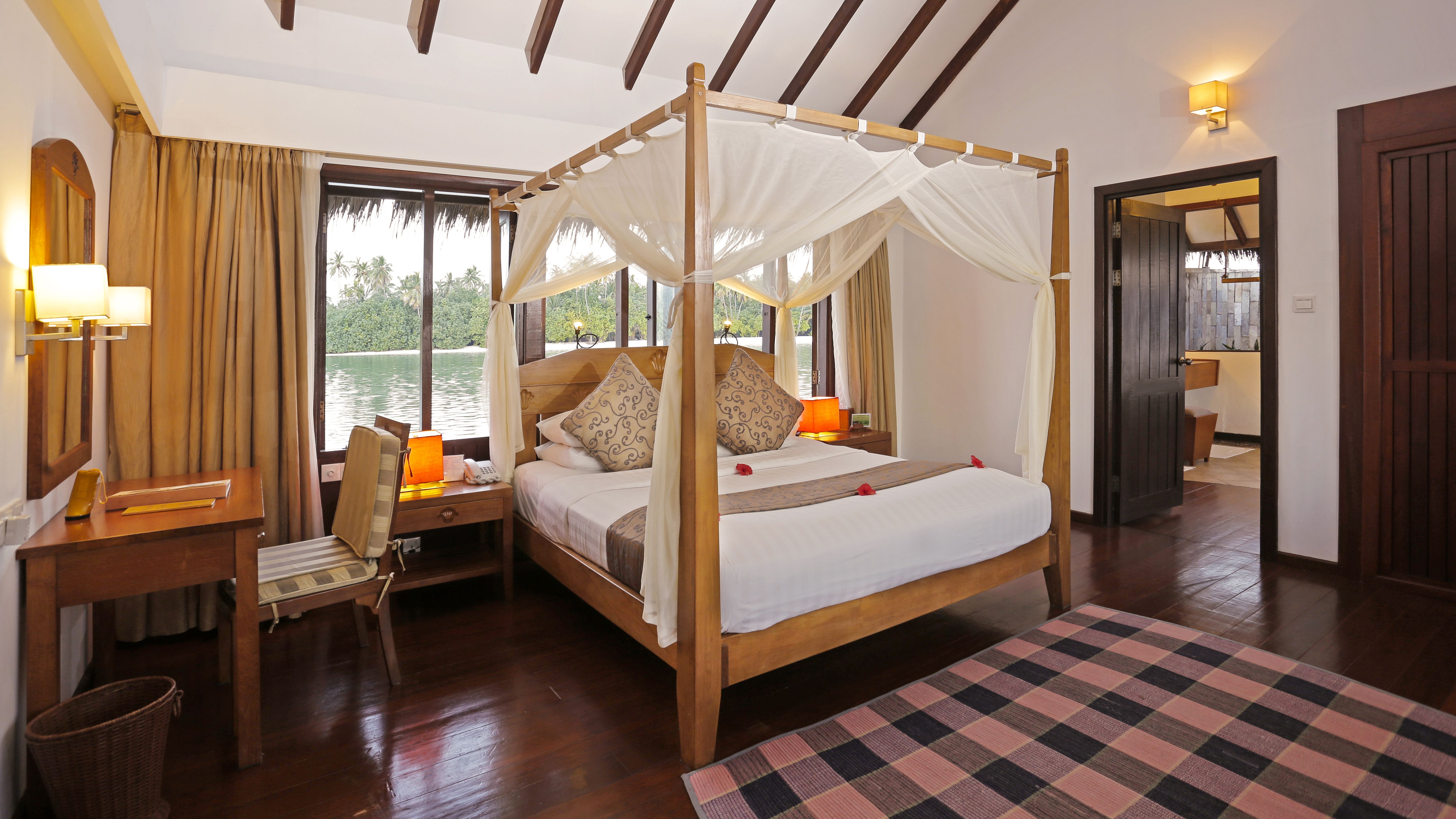 Lagoon Suites