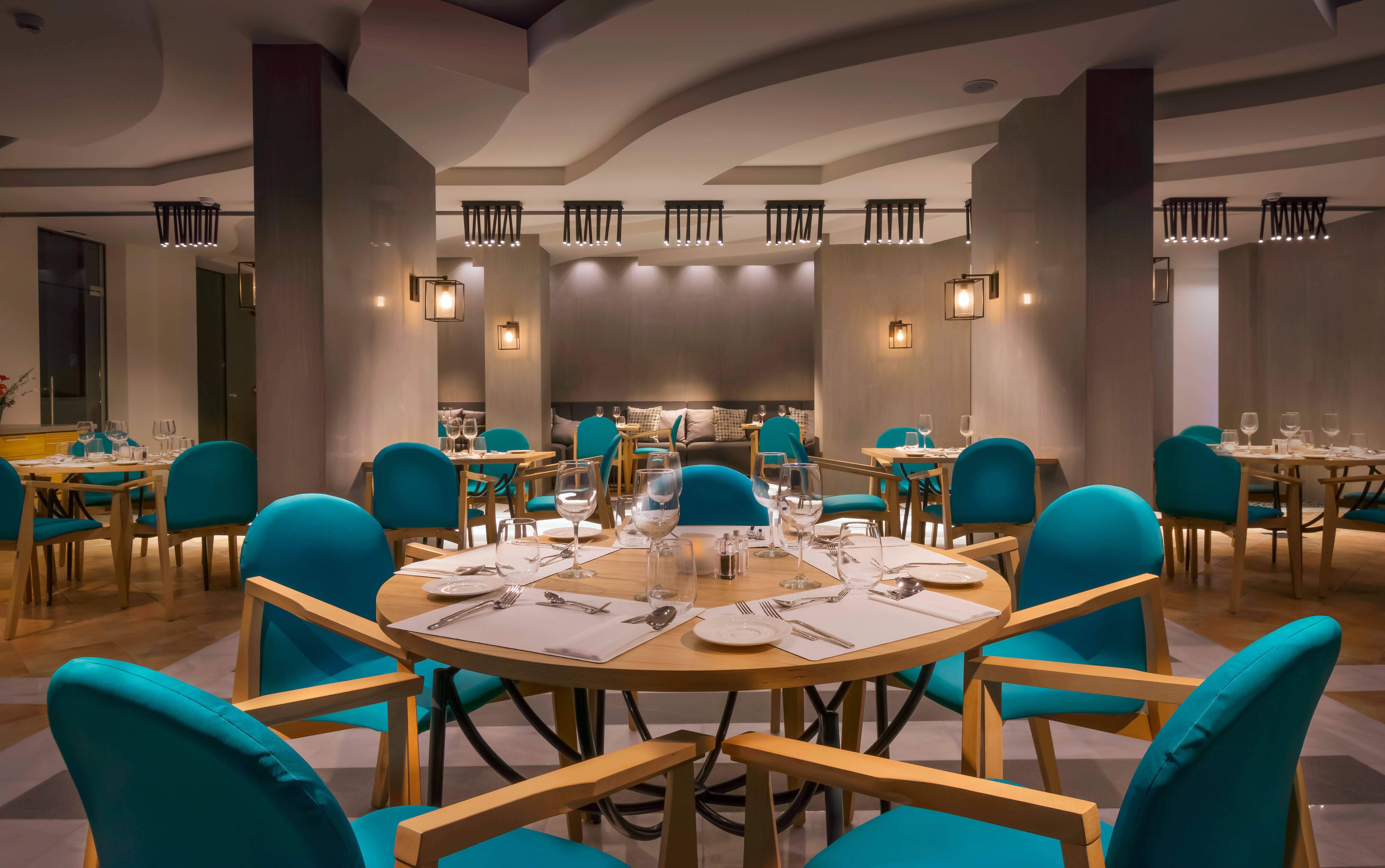 AURORA A LA CARTE RESTAURANT