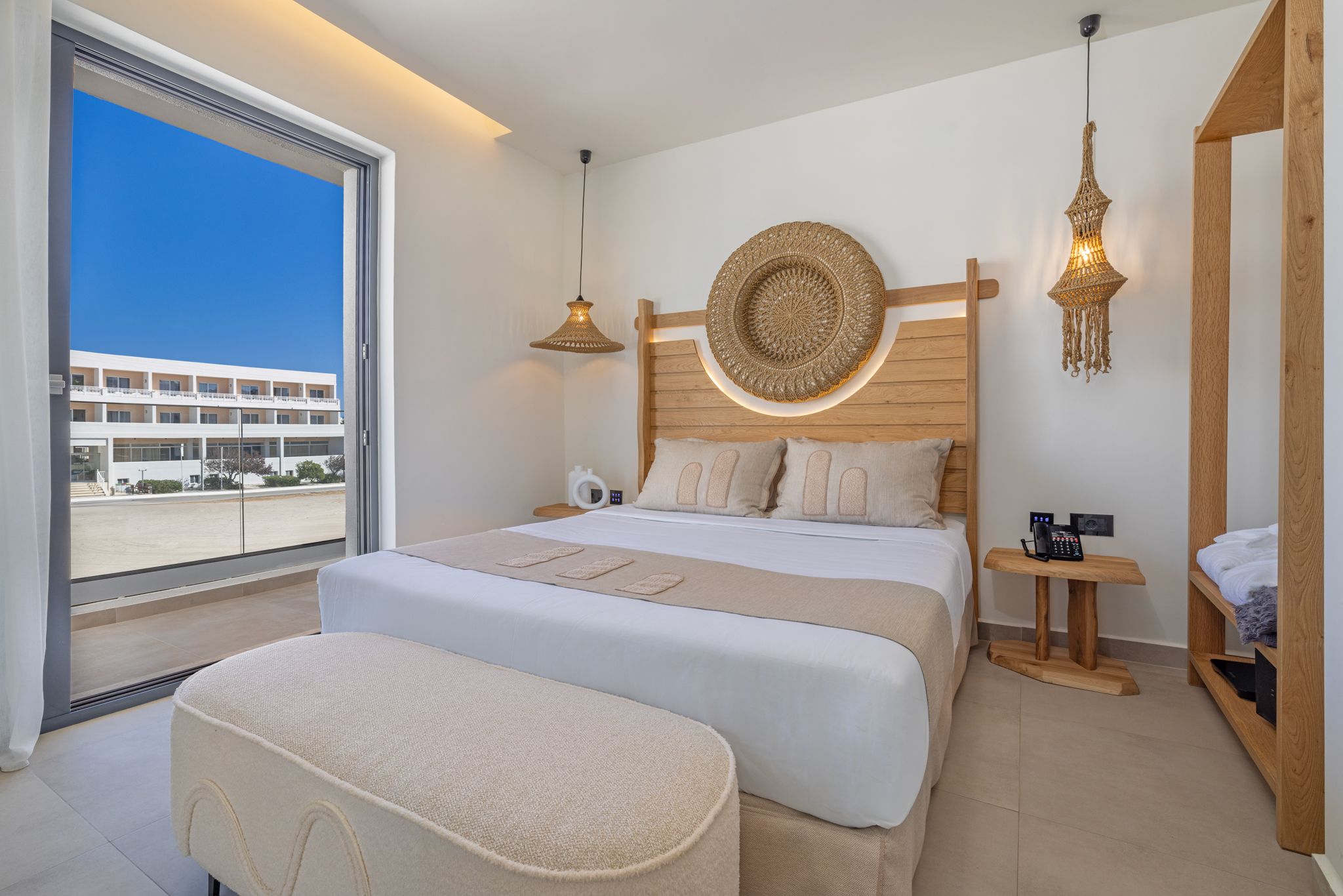 DOUBLE ROOM DELUXE GARDEN-POOL VIEW BALCONY