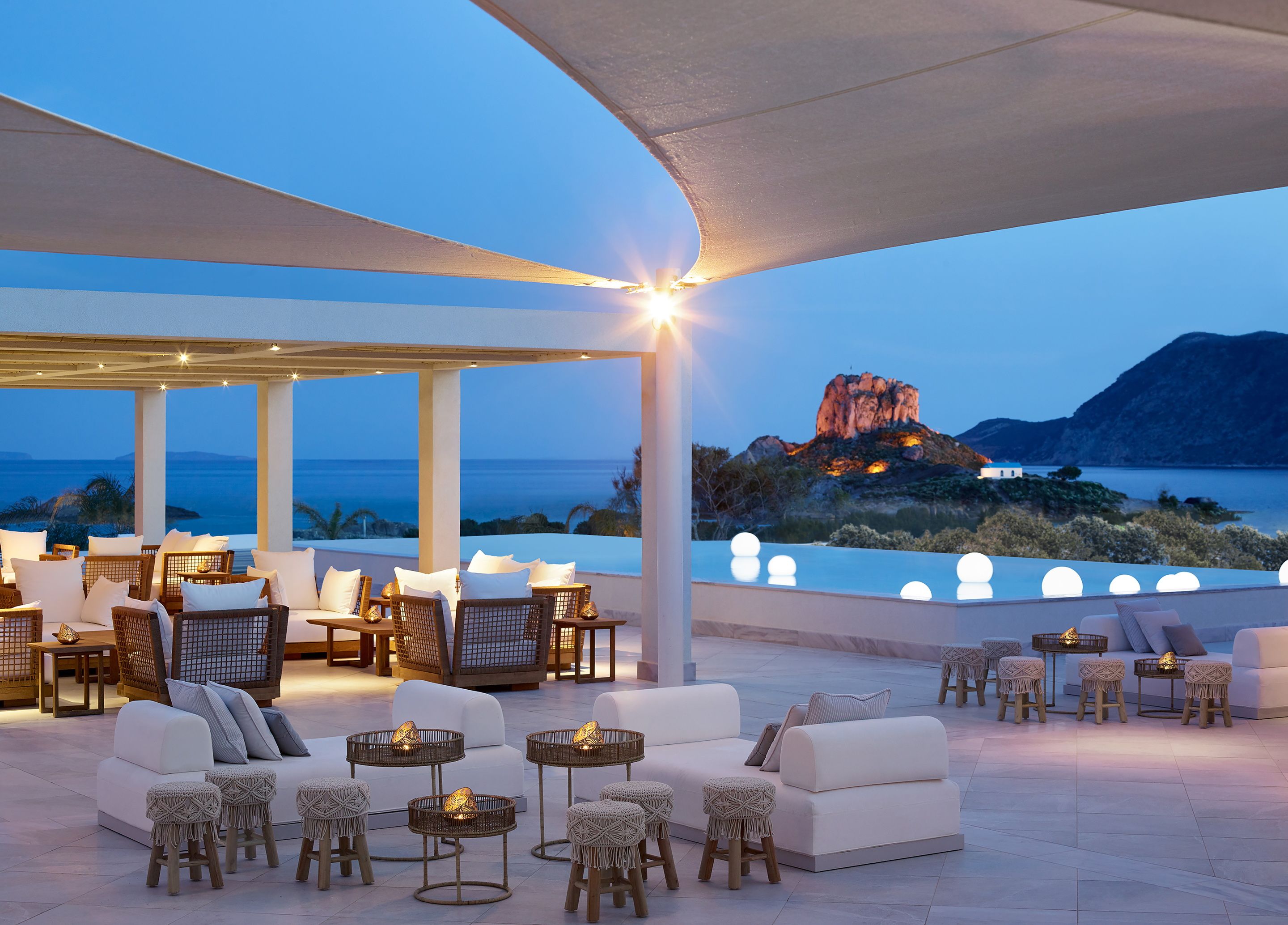 Lobby Bar