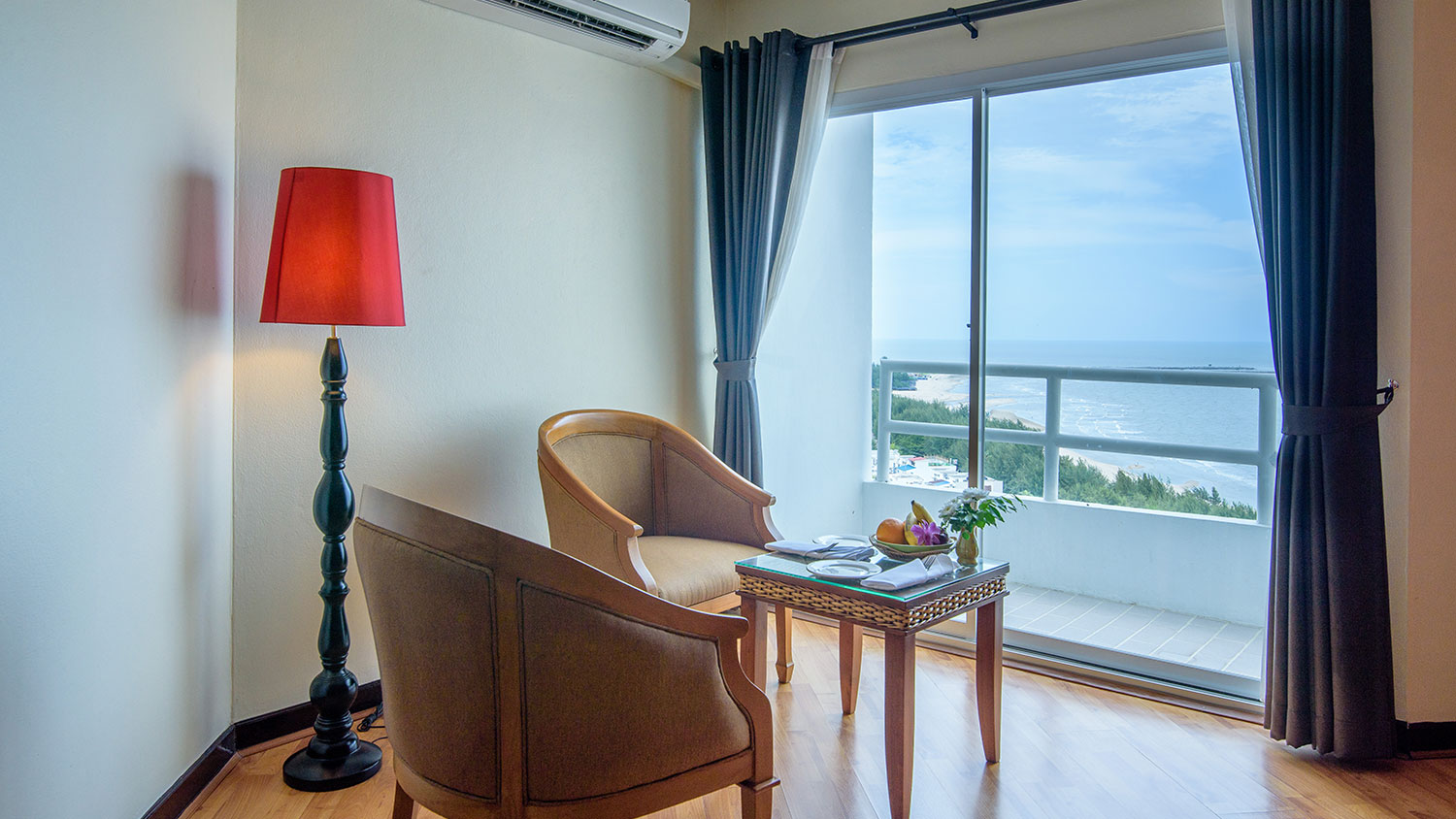 Premier Sea View Room