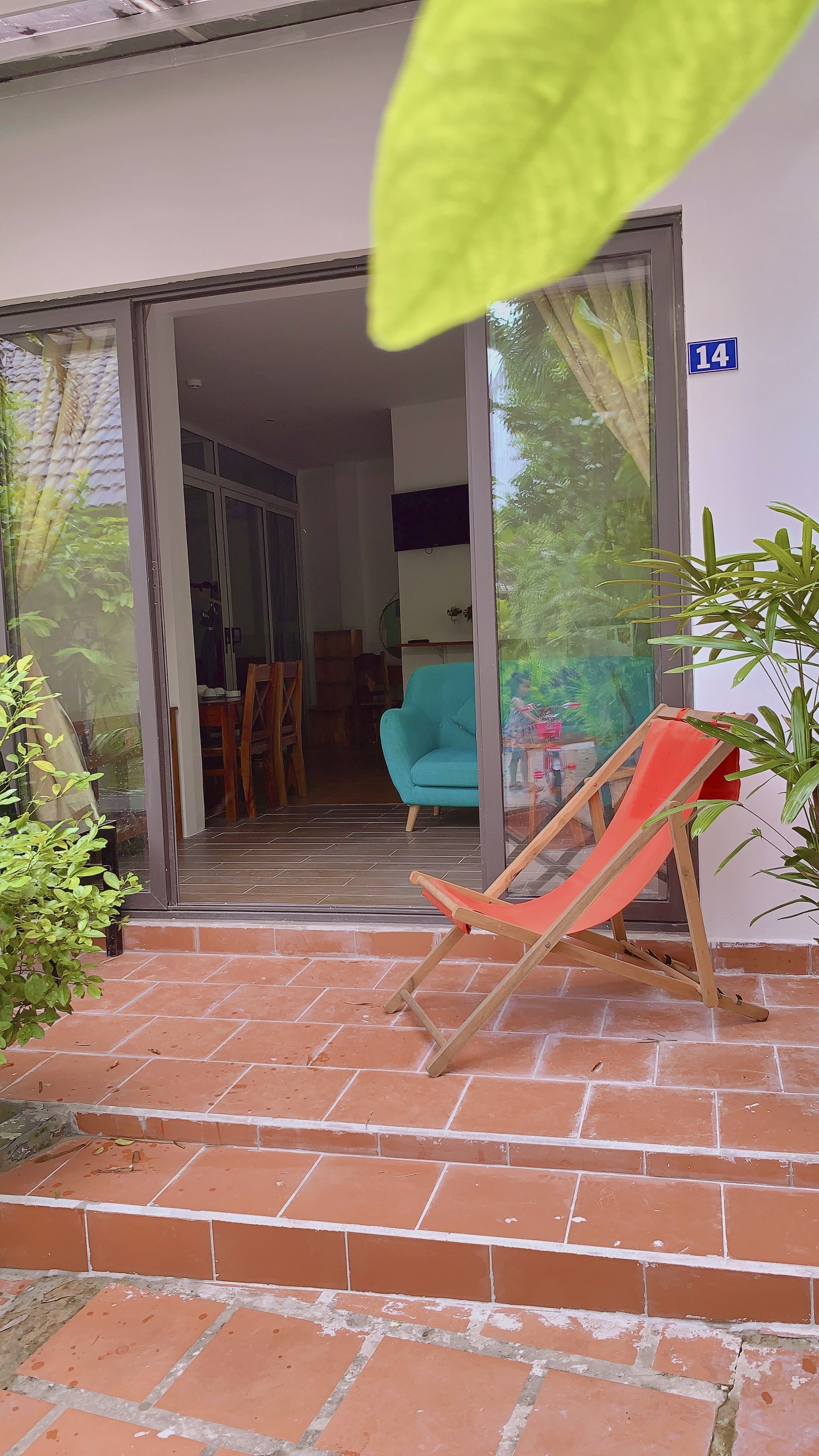 BUNGALOW FAMILY GARDENVIEW WITH TERRACE