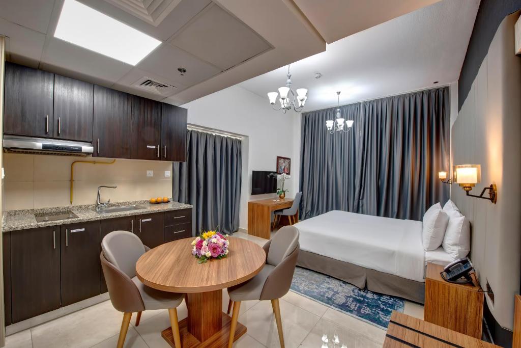 Deluxe Studio With Balcony