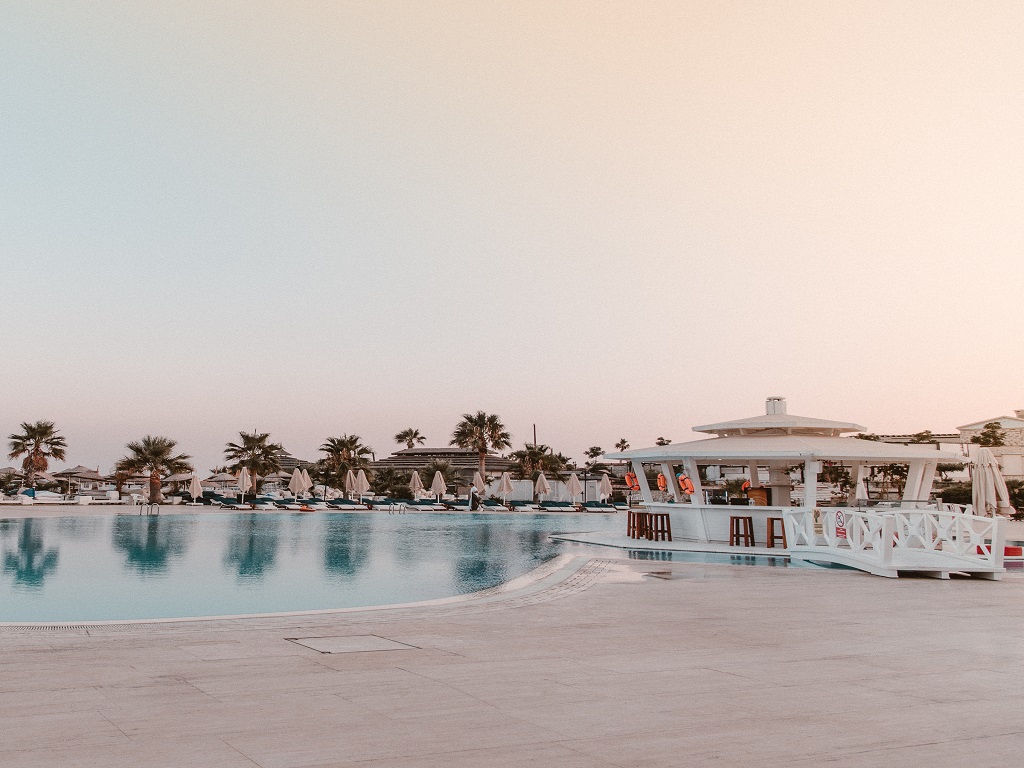 Piscina deschisă