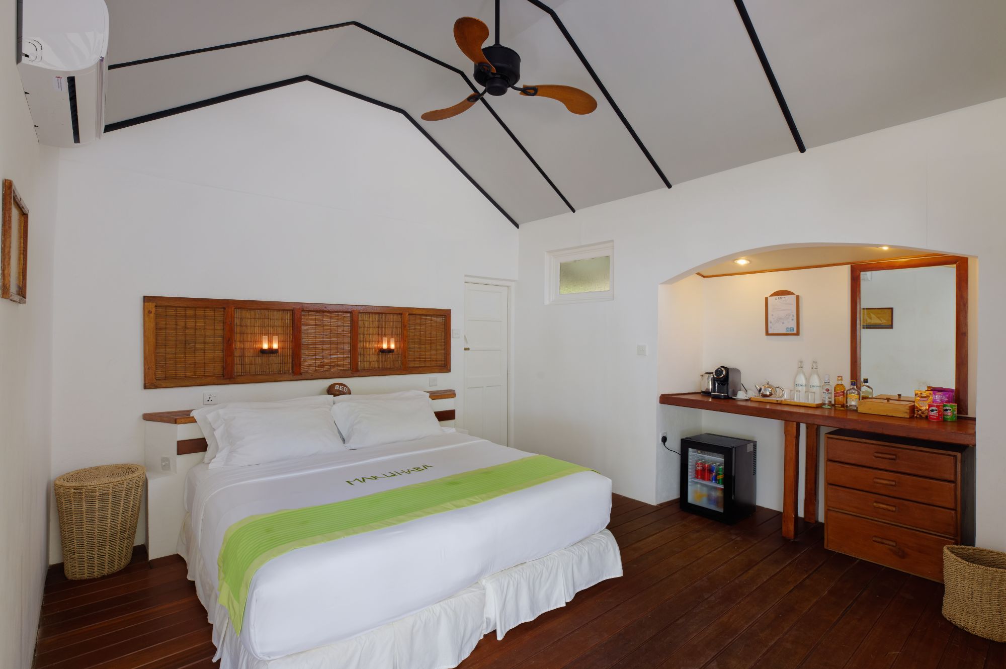 BEACH VILLA 