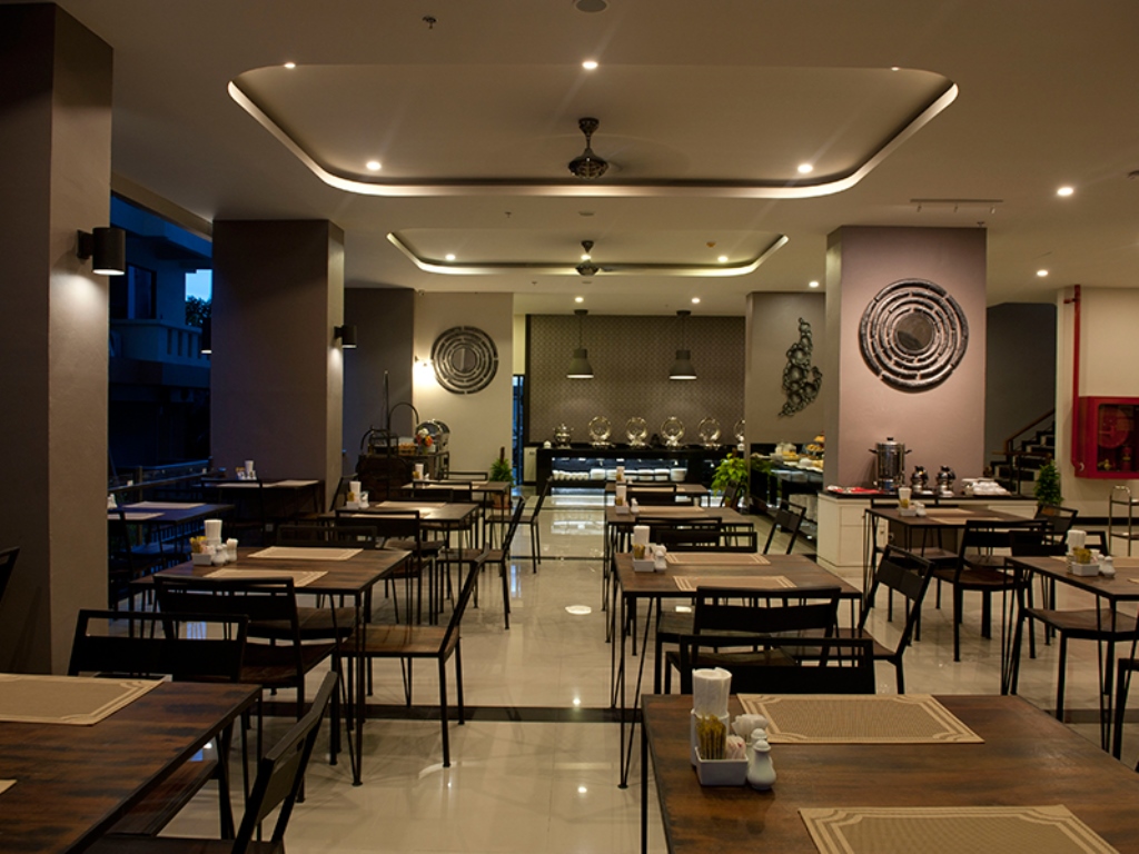 Gig Flavors Restaurant AT THE GIG HOTEL