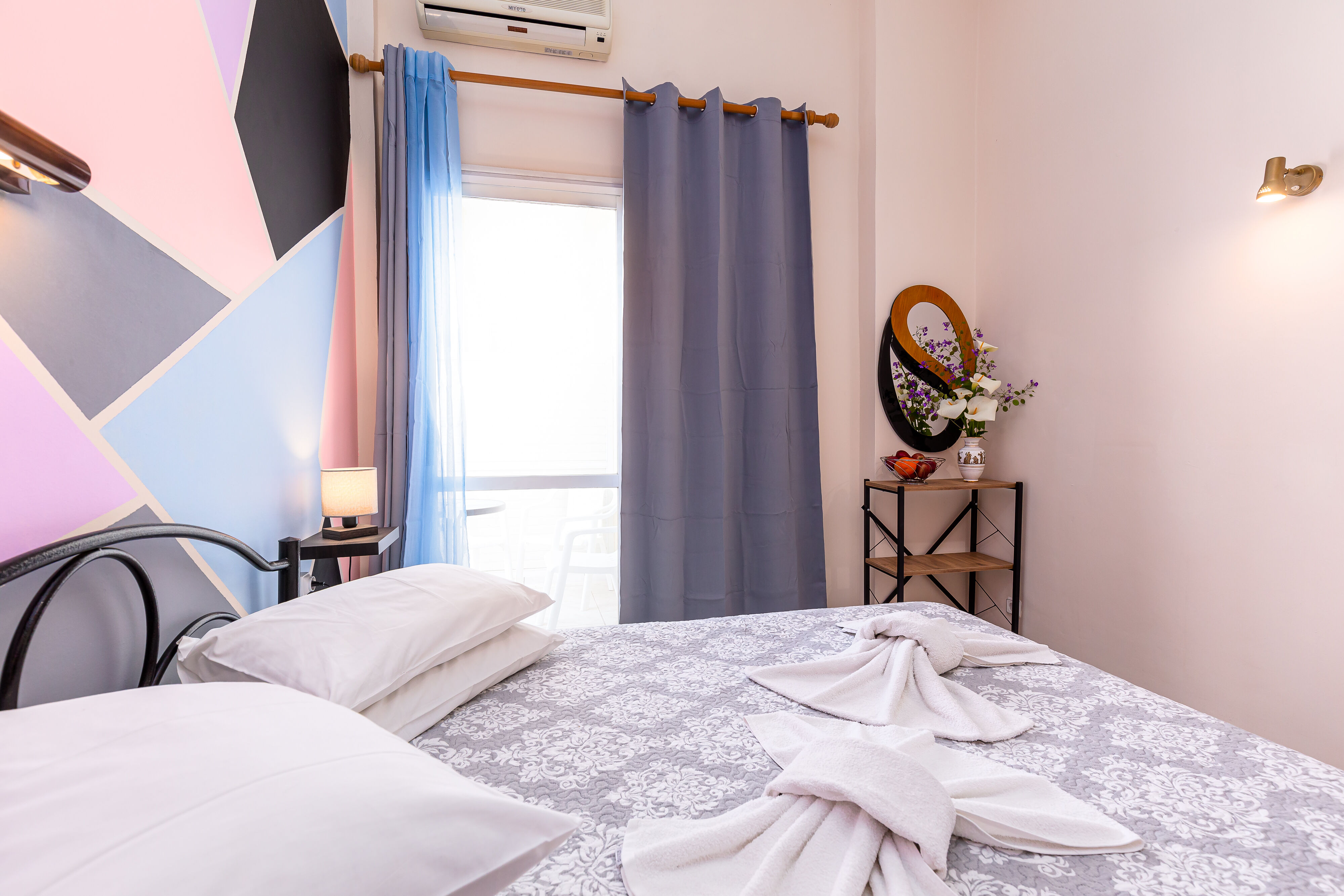 TRIPLE ROOM LANDVIEW BALCONY OR TERRACE