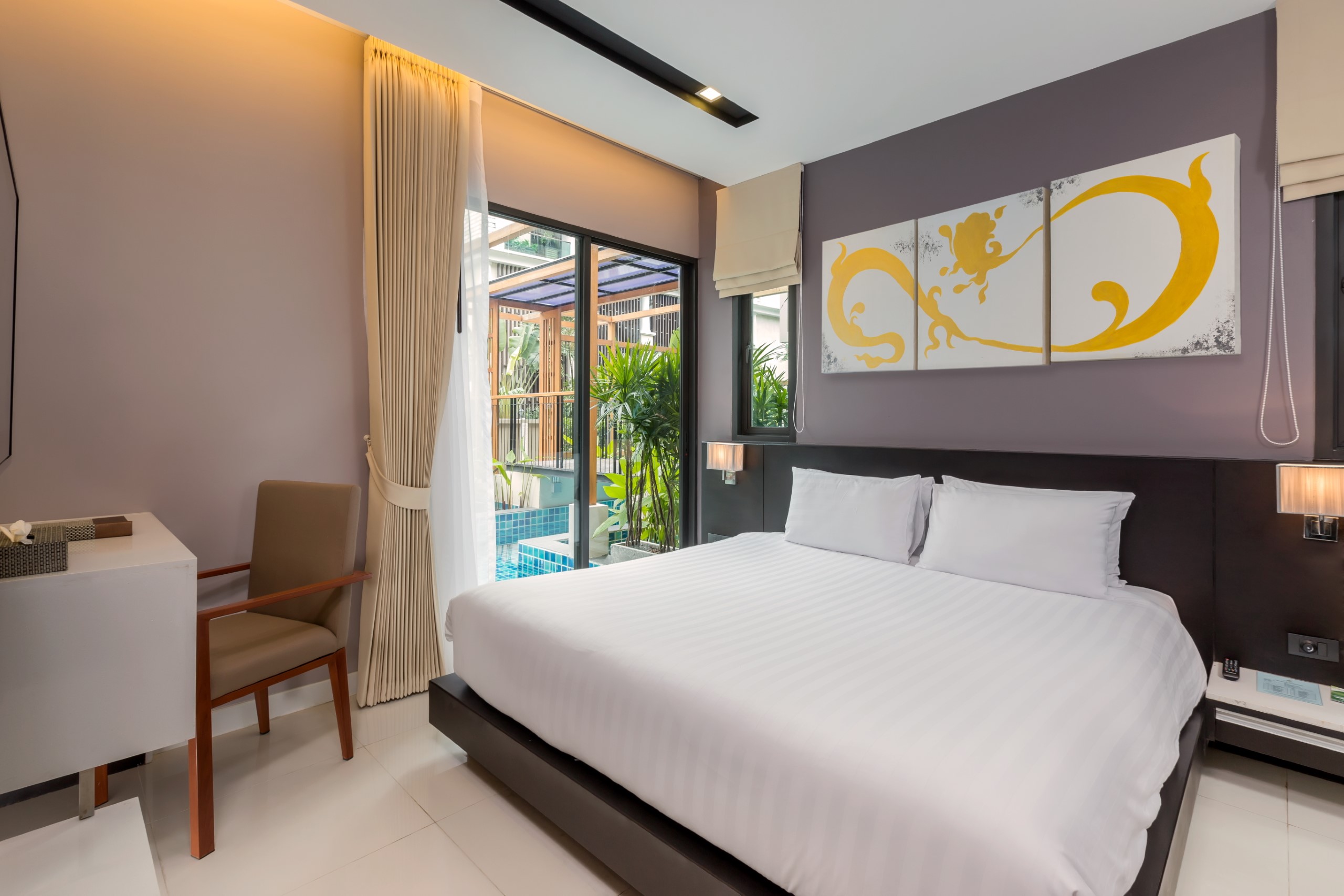 JUNIOR SUITE POOL ACCESS