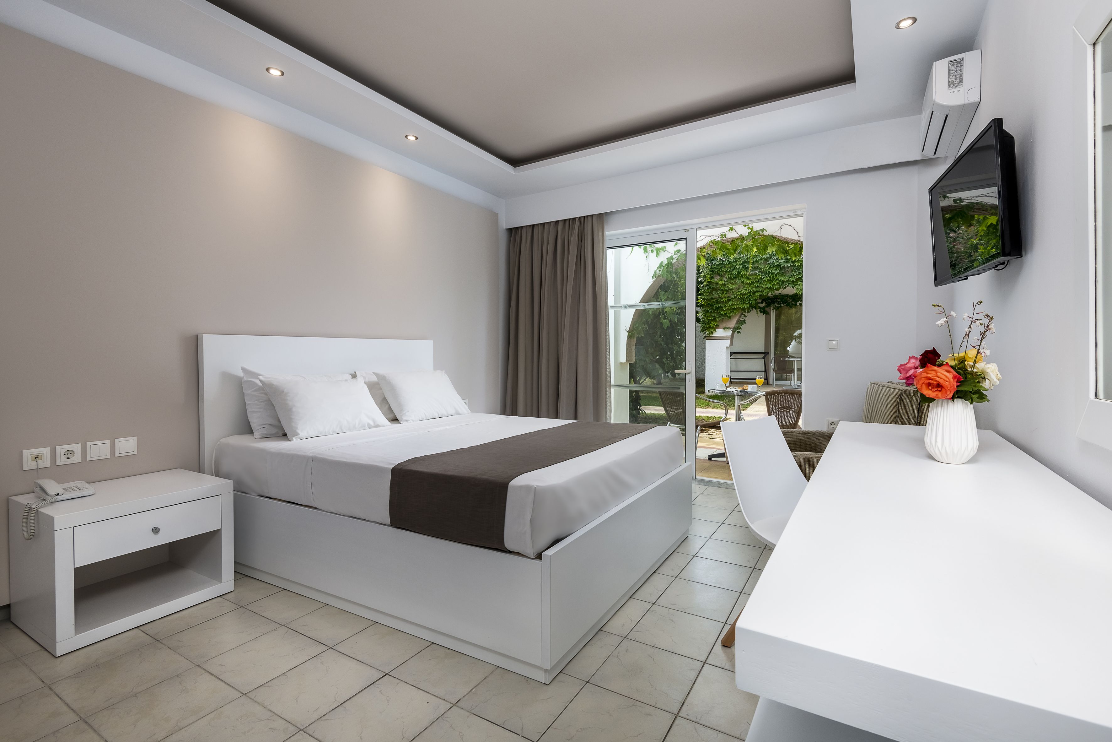SUPERIOR FAMILY ROOM 2 BEDROOMS 