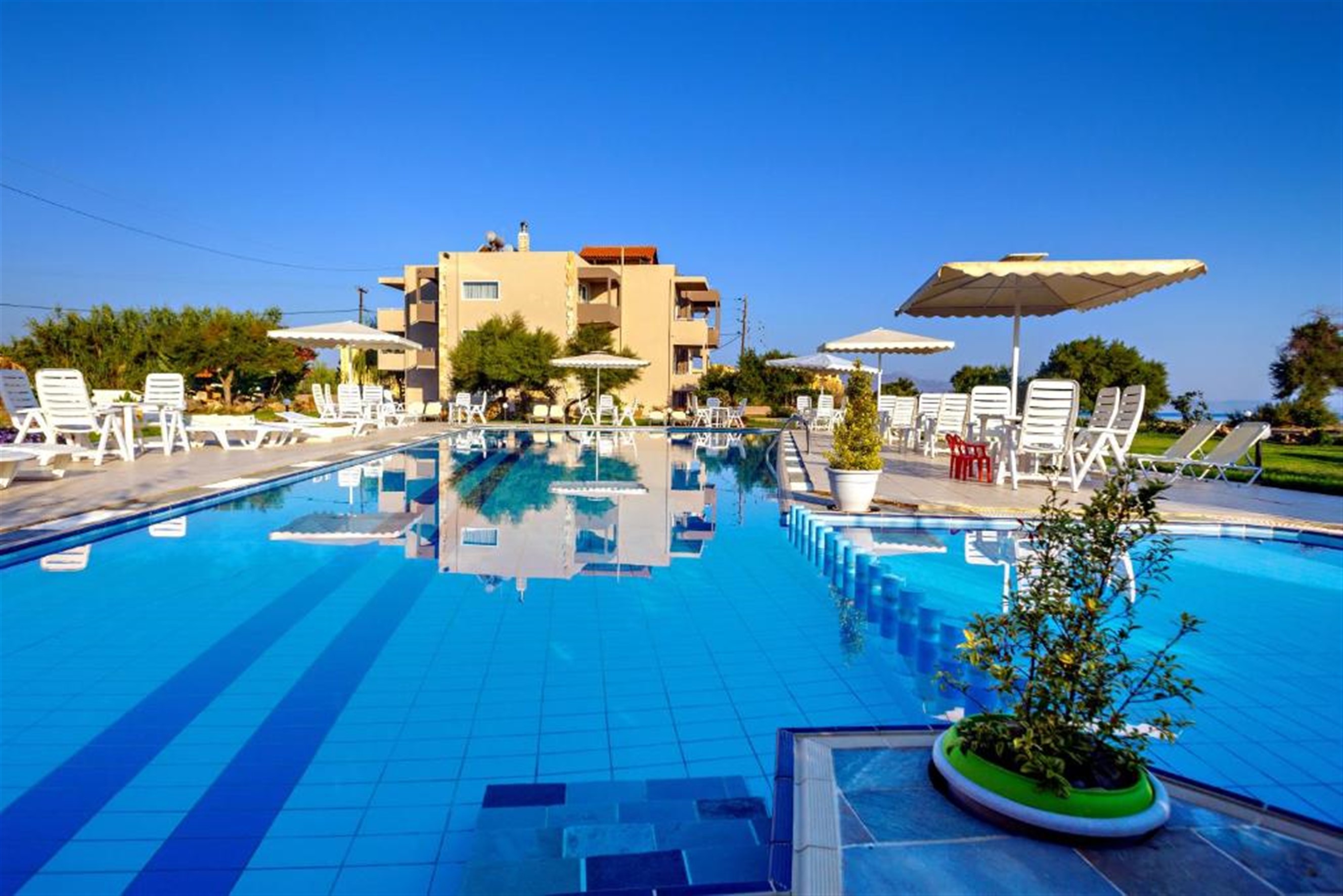 Piscina deschisă