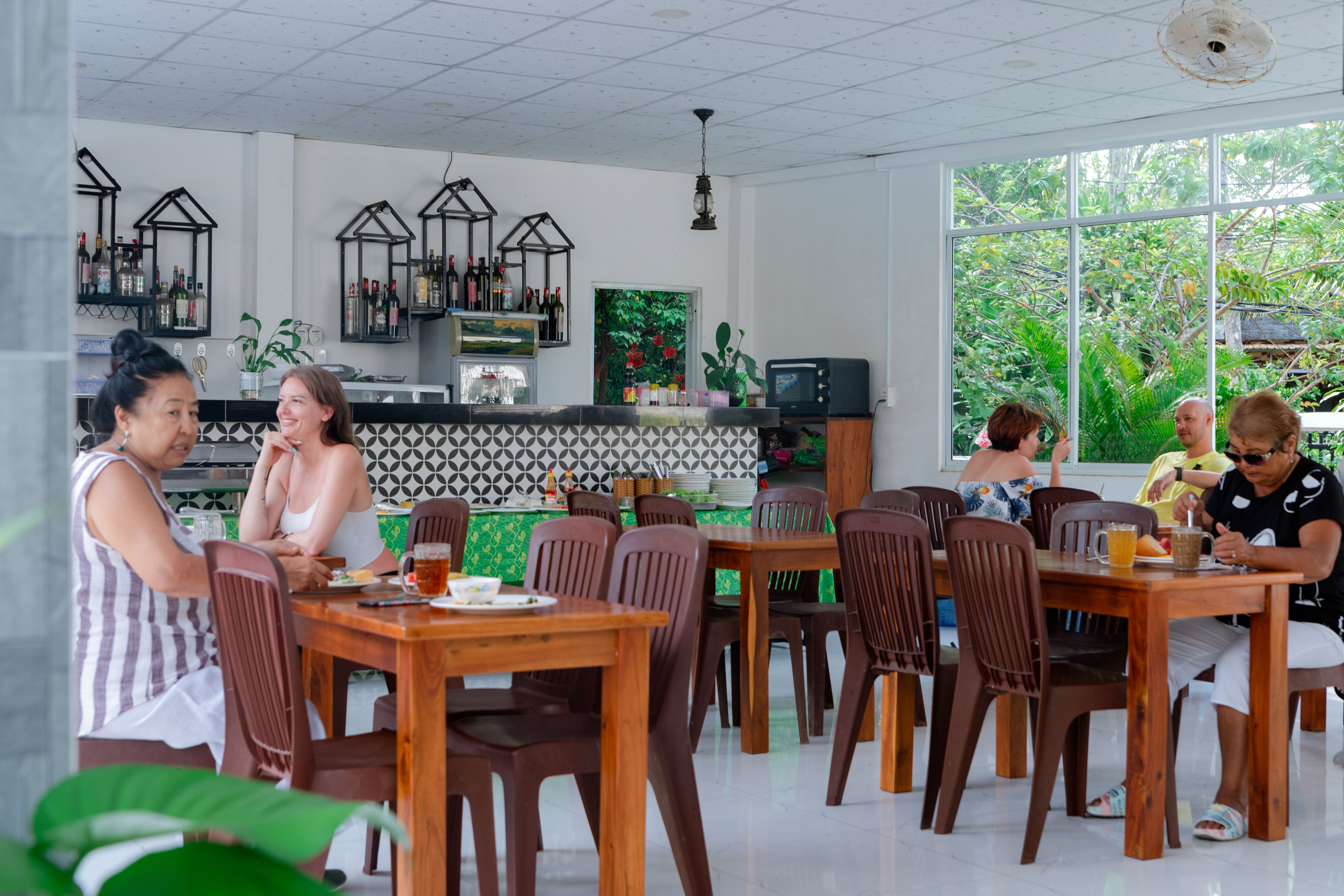 HIEN MINH RESTAURANT