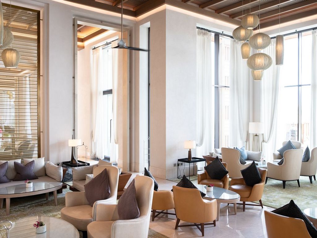 Al Mandhar Lounge