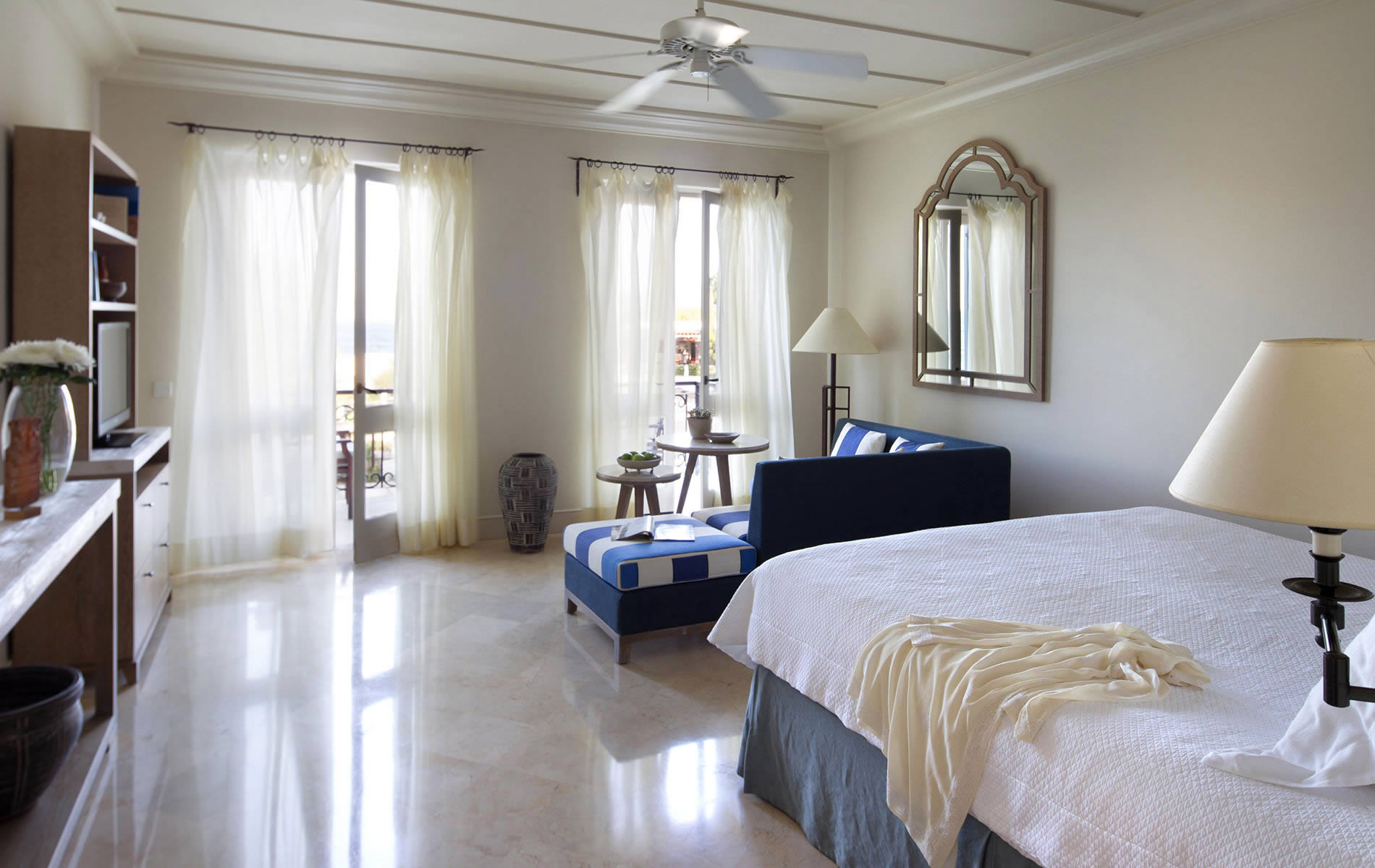 Standard Studio Suite (Garden-Sea View, Balcony or Terrace)