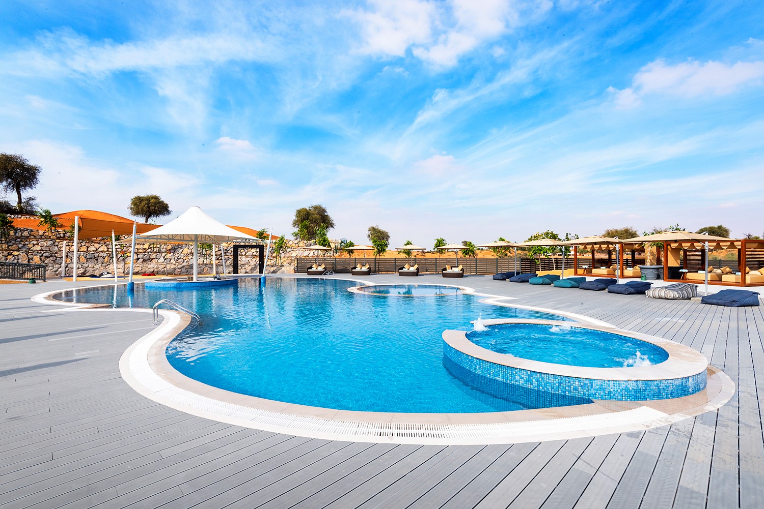 Piscina deschisă