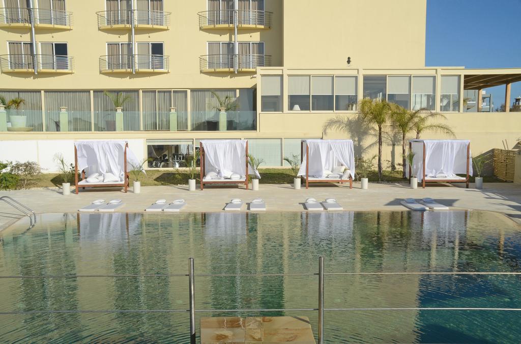 Piscina deschisă