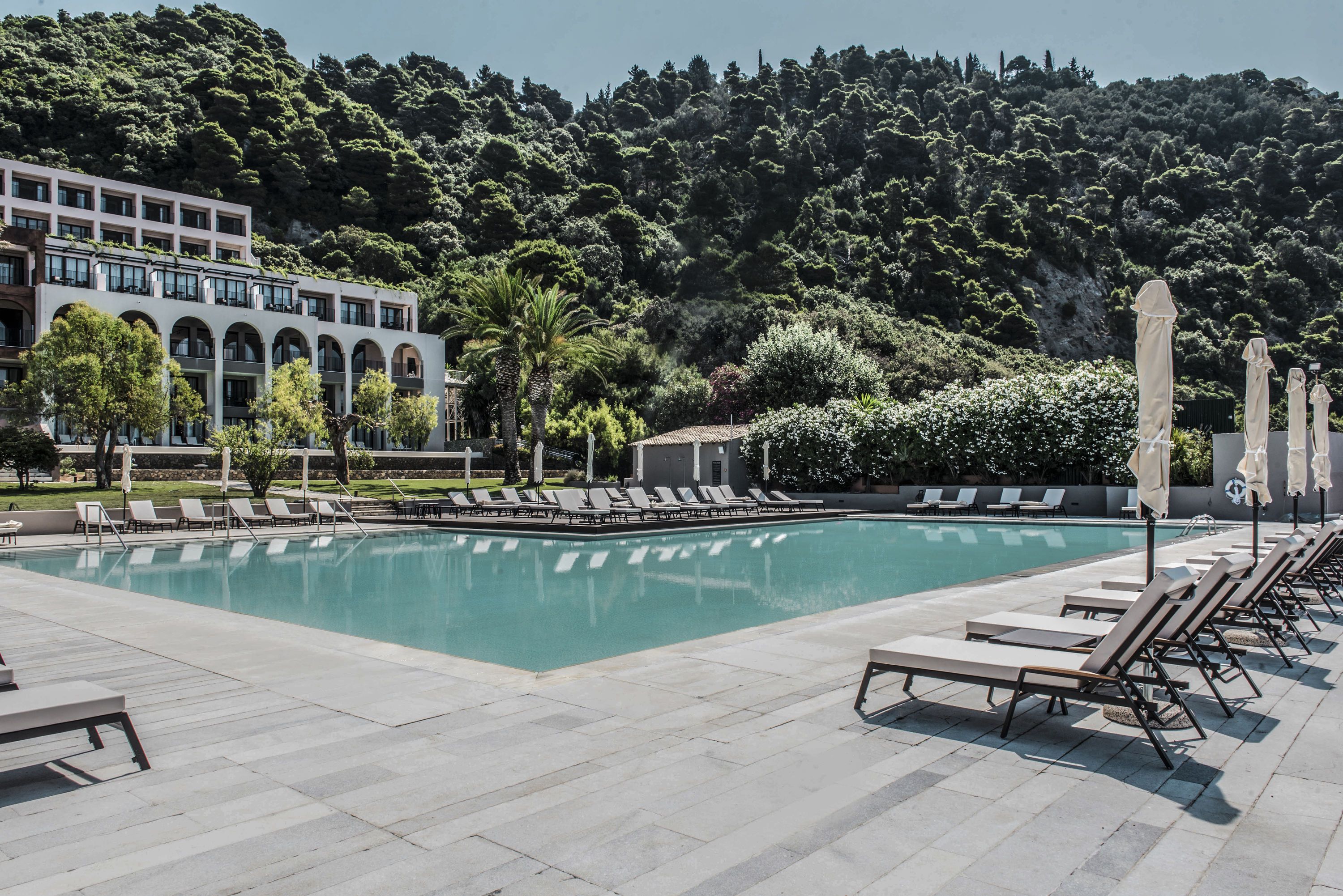 Piscina deschisă