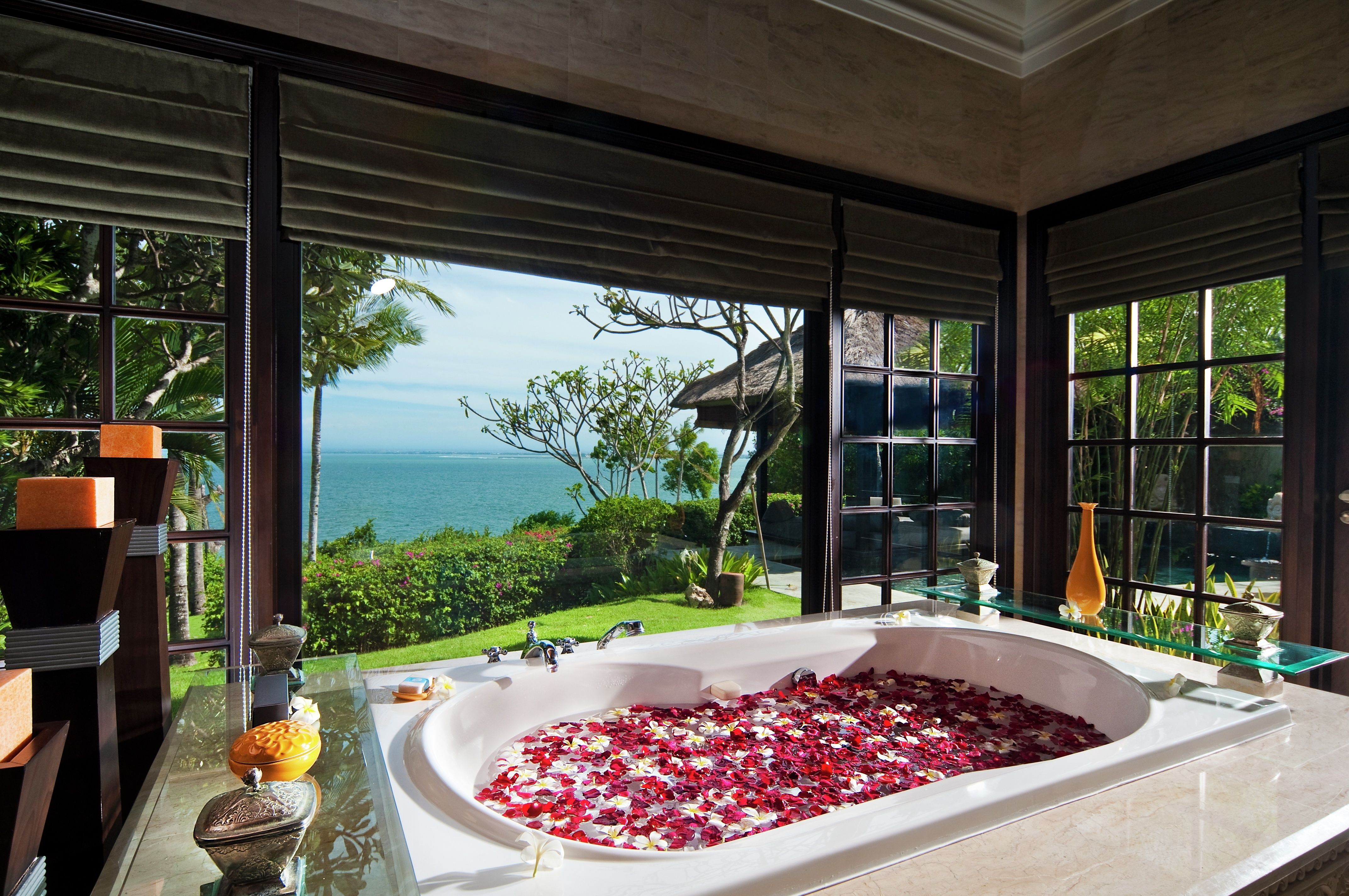 ONE BEDROOM OCEAN FRONT CLIFF VILLA