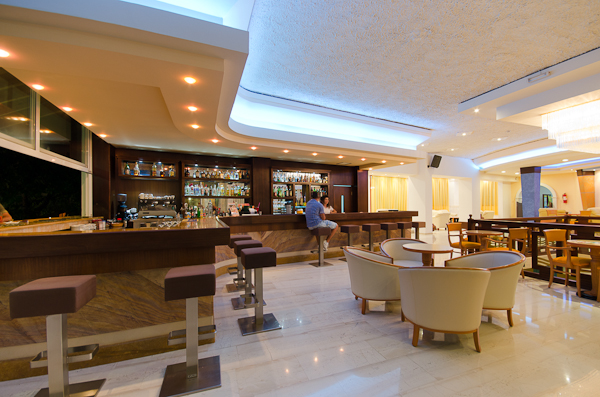 Kos, Hotel Atlantis, bar interior.jpg