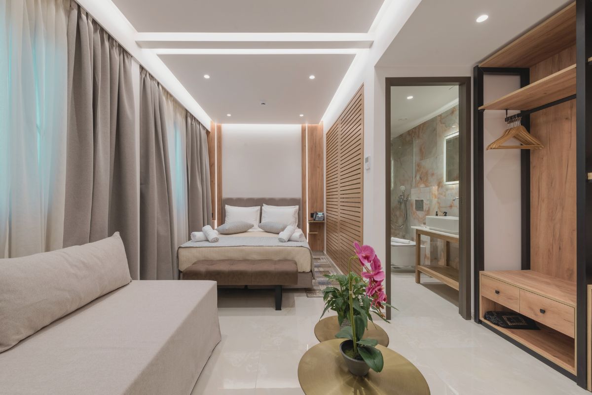 SUITE SUPERIOR WITH BALCONY OR WINDOW