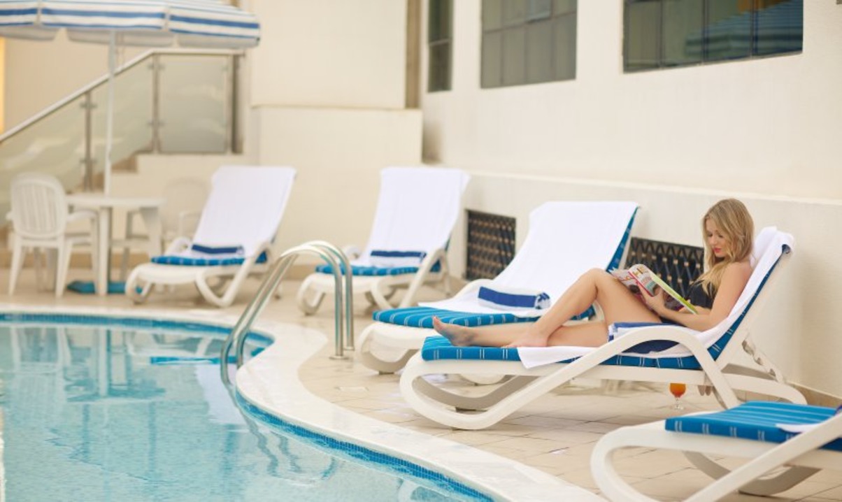 Piscina deschisă