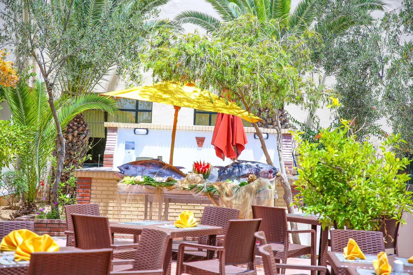 Nero Resto Lounge