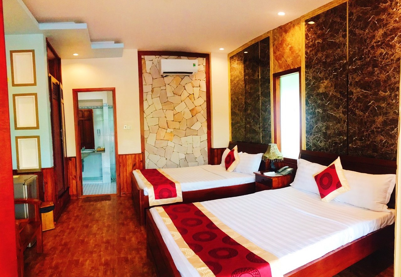DELUXE POOL VIEW BUNGALOW