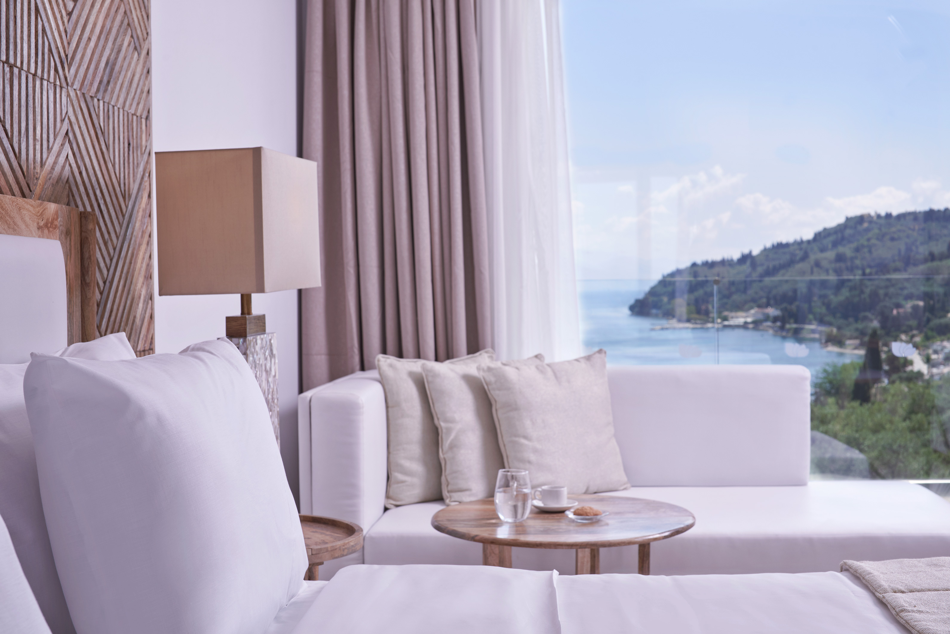  SUPERIOR DOUBLE SIDE SEA VIEW 