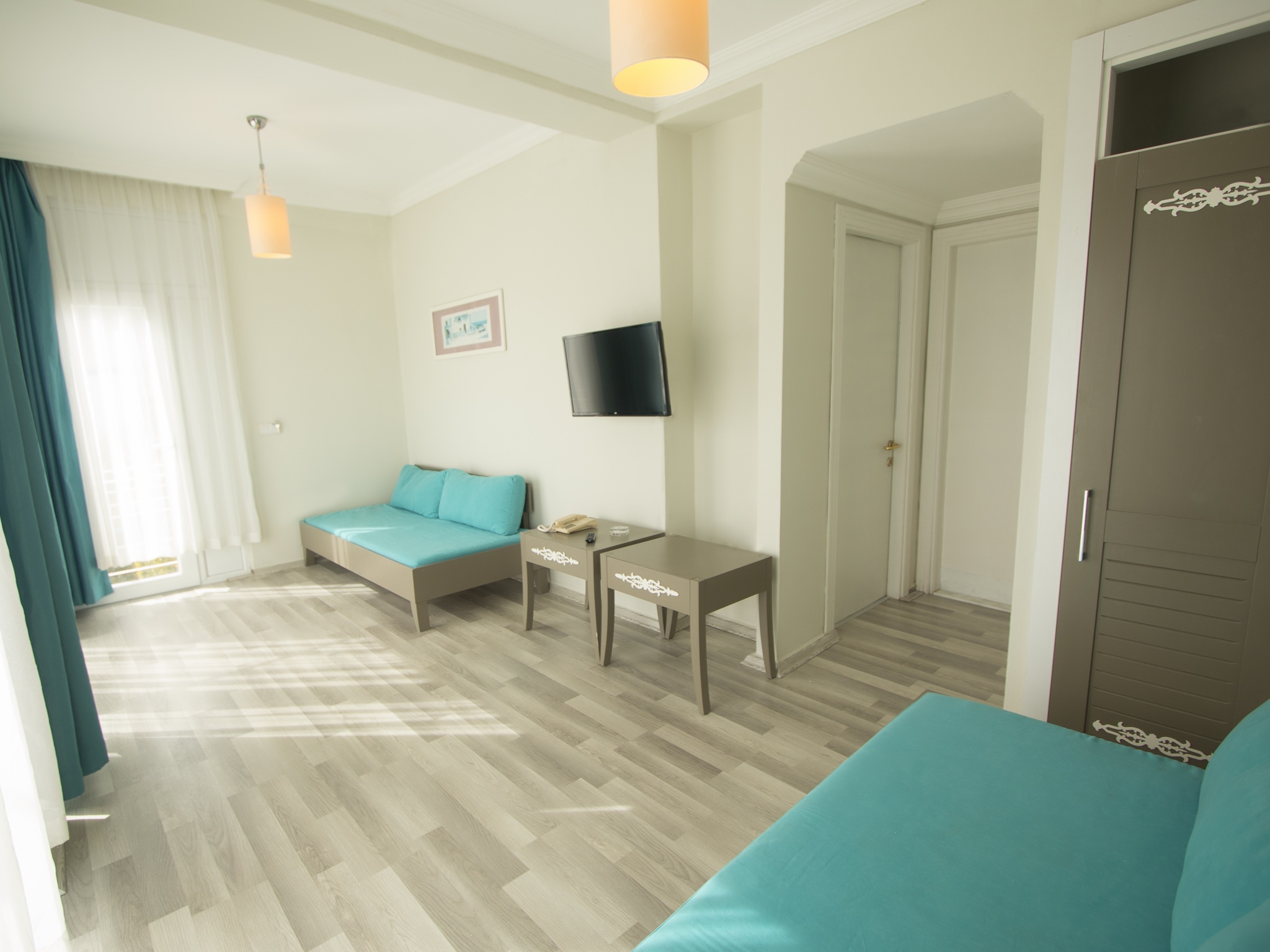 Family Suites