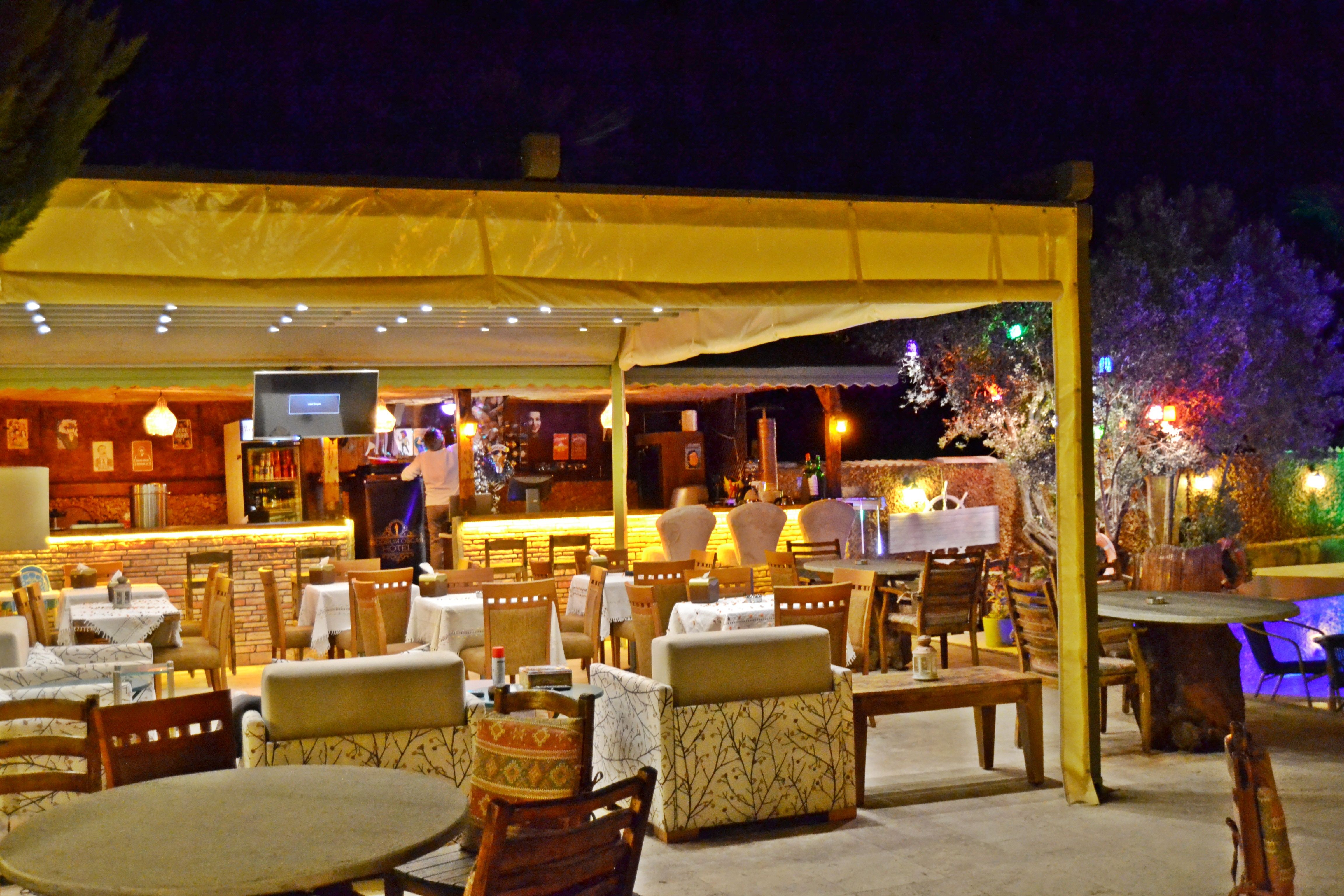 Oscar Bar