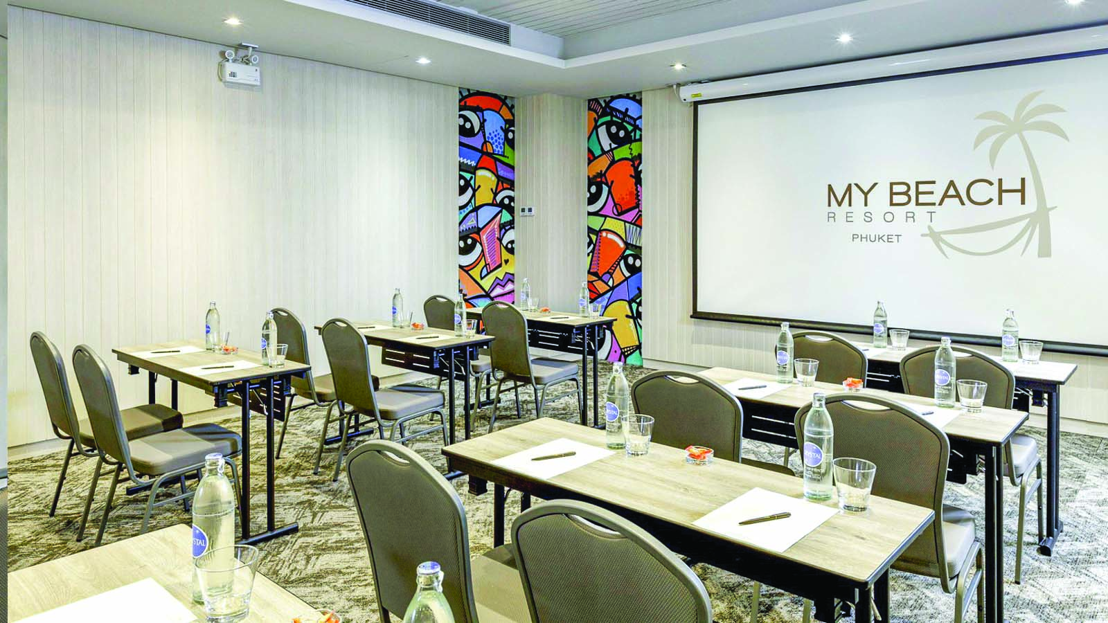 MICE (servicii de organizare de întâlniri, conferințe, alte evenimente)