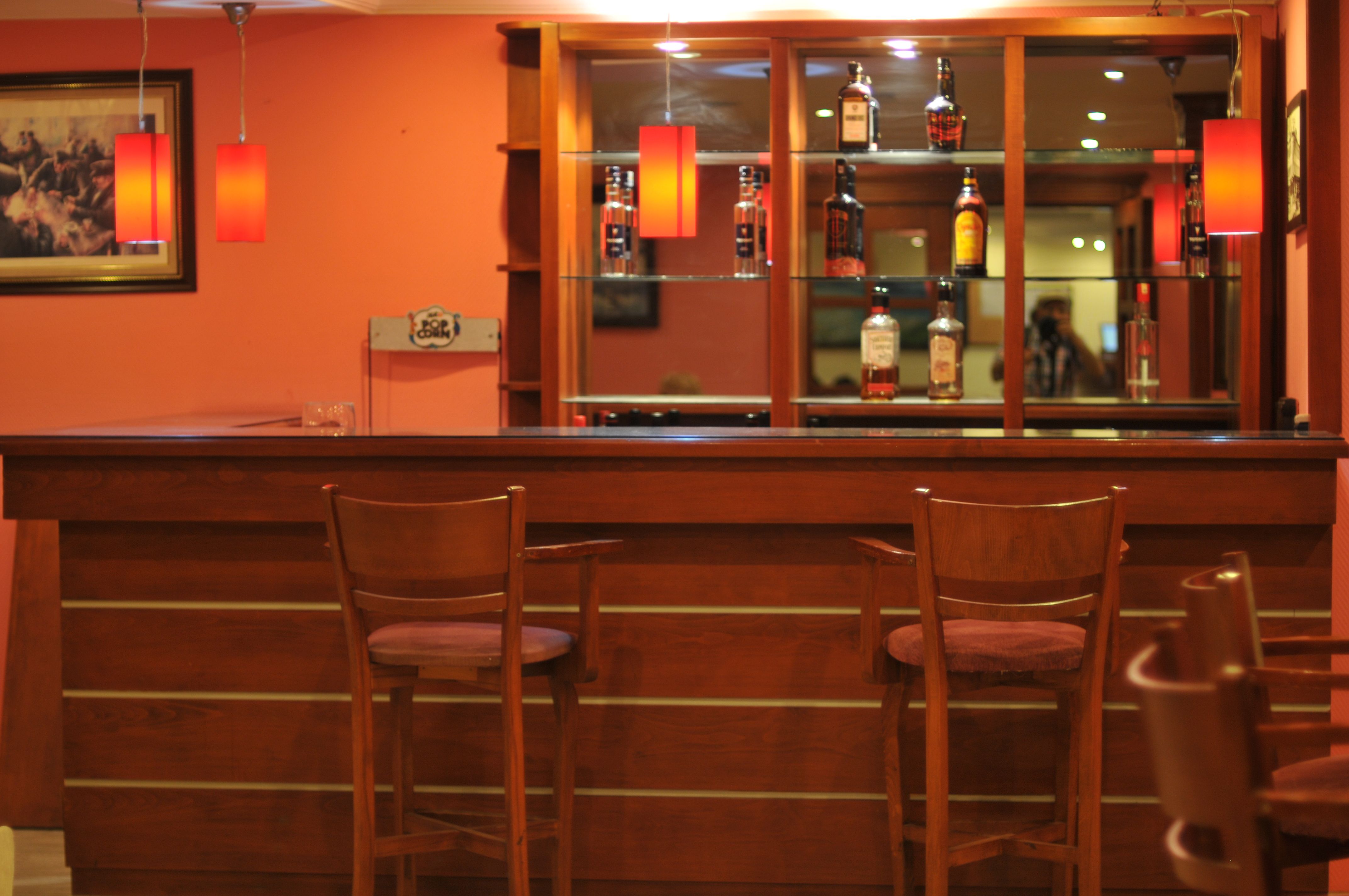 SUNMARIS BAR