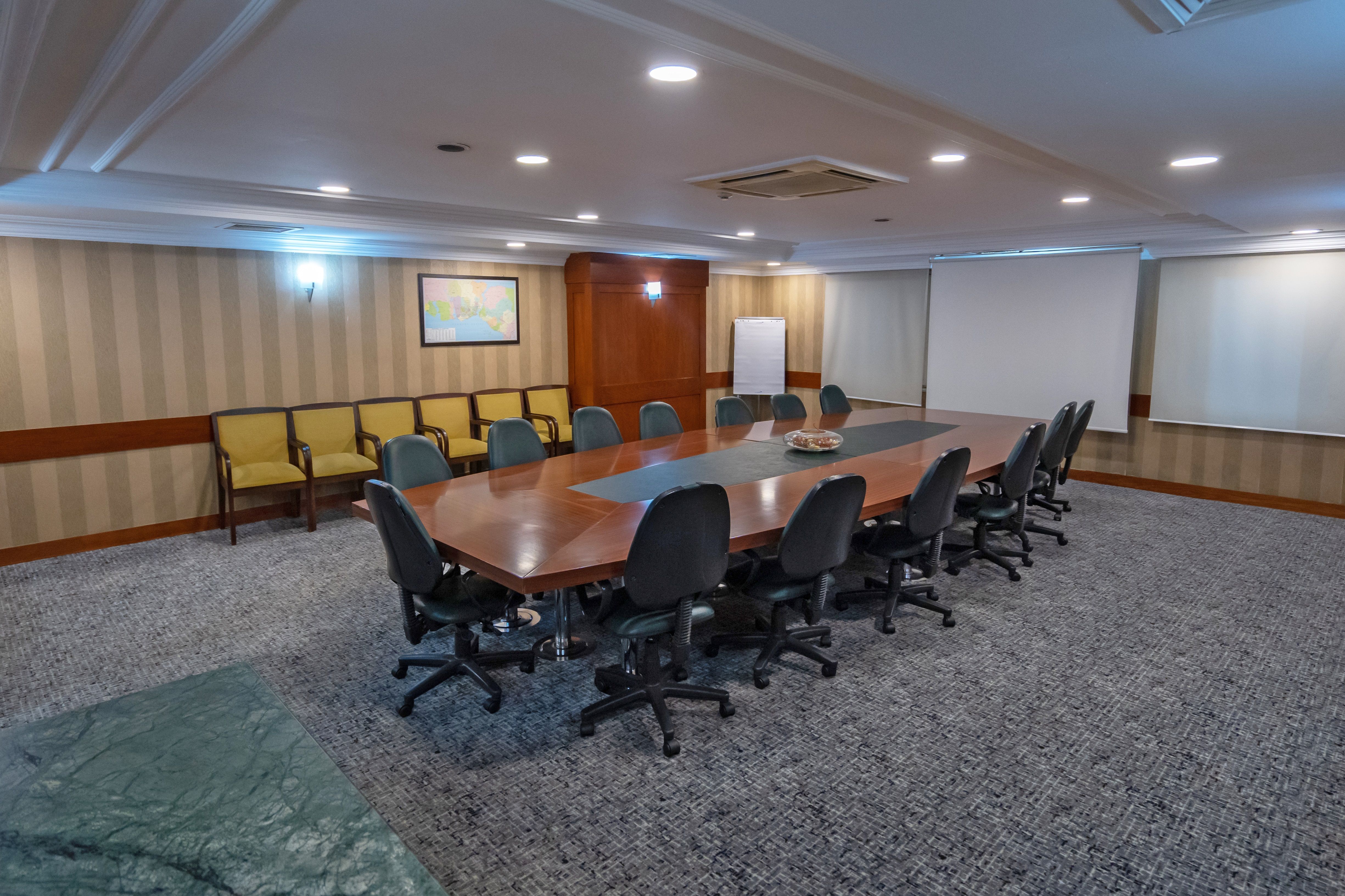 MICE (servicii de organizare de întâlniri, conferințe, alte evenimente)