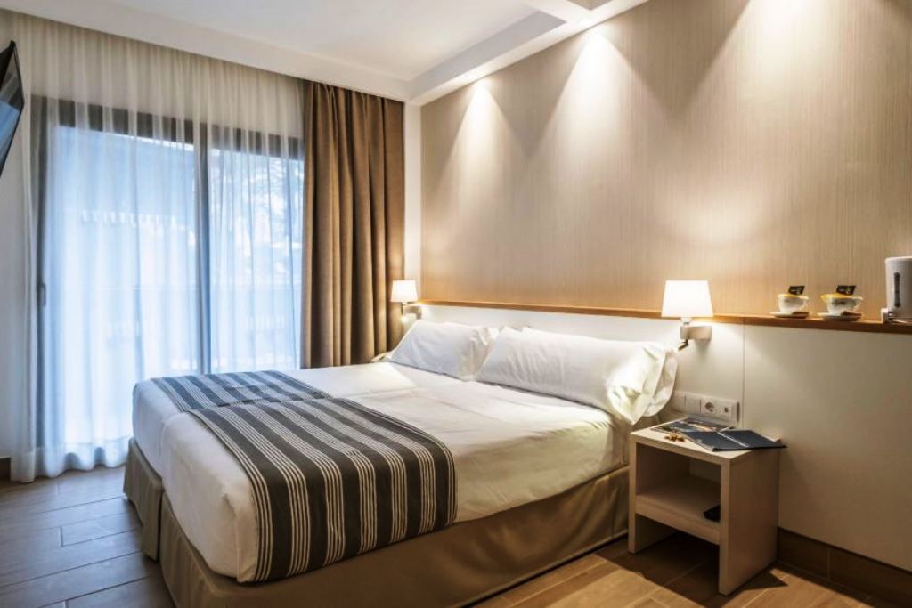Double standard room Balcony or Terrace