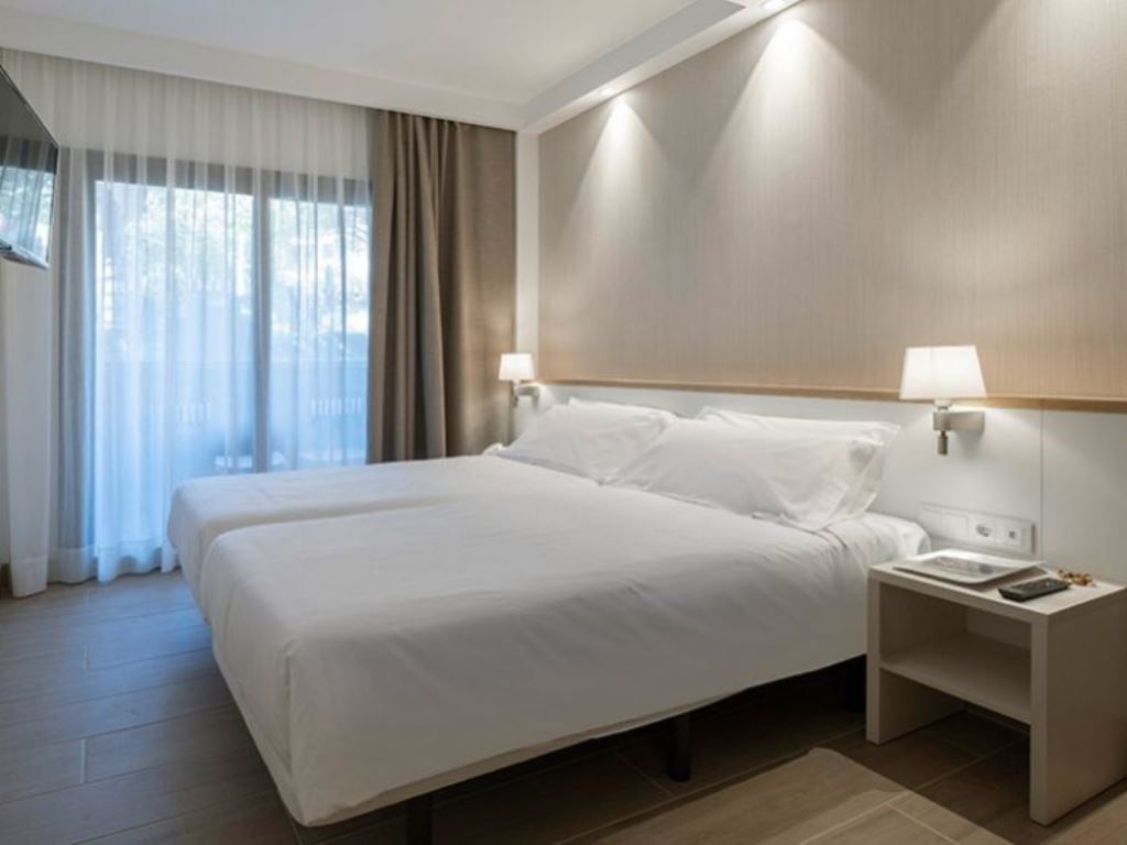 Double standard room Balcony or Terrace
