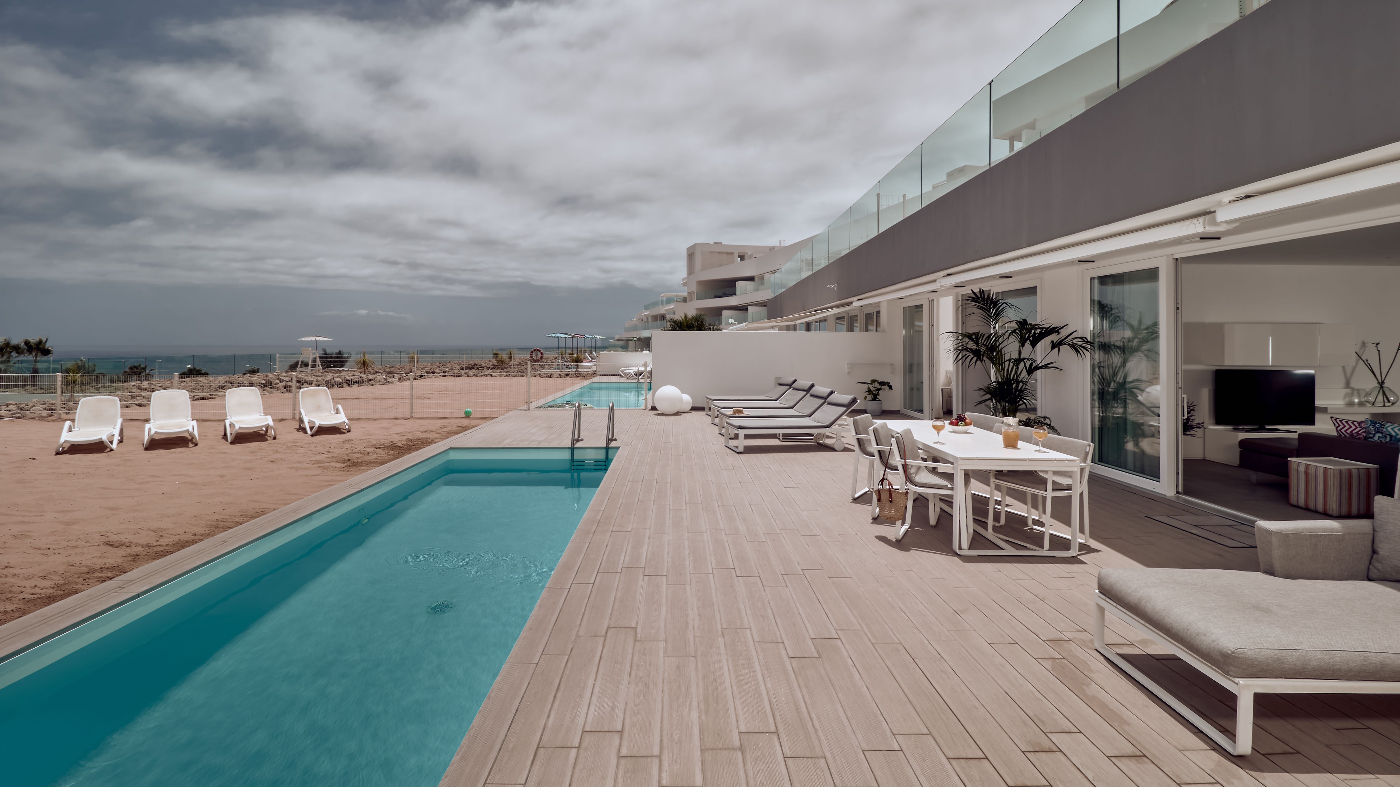 3 BEDROOM SUITE WITH SEA VIEW AND PRIVATE POOL (INFINITY RIO)