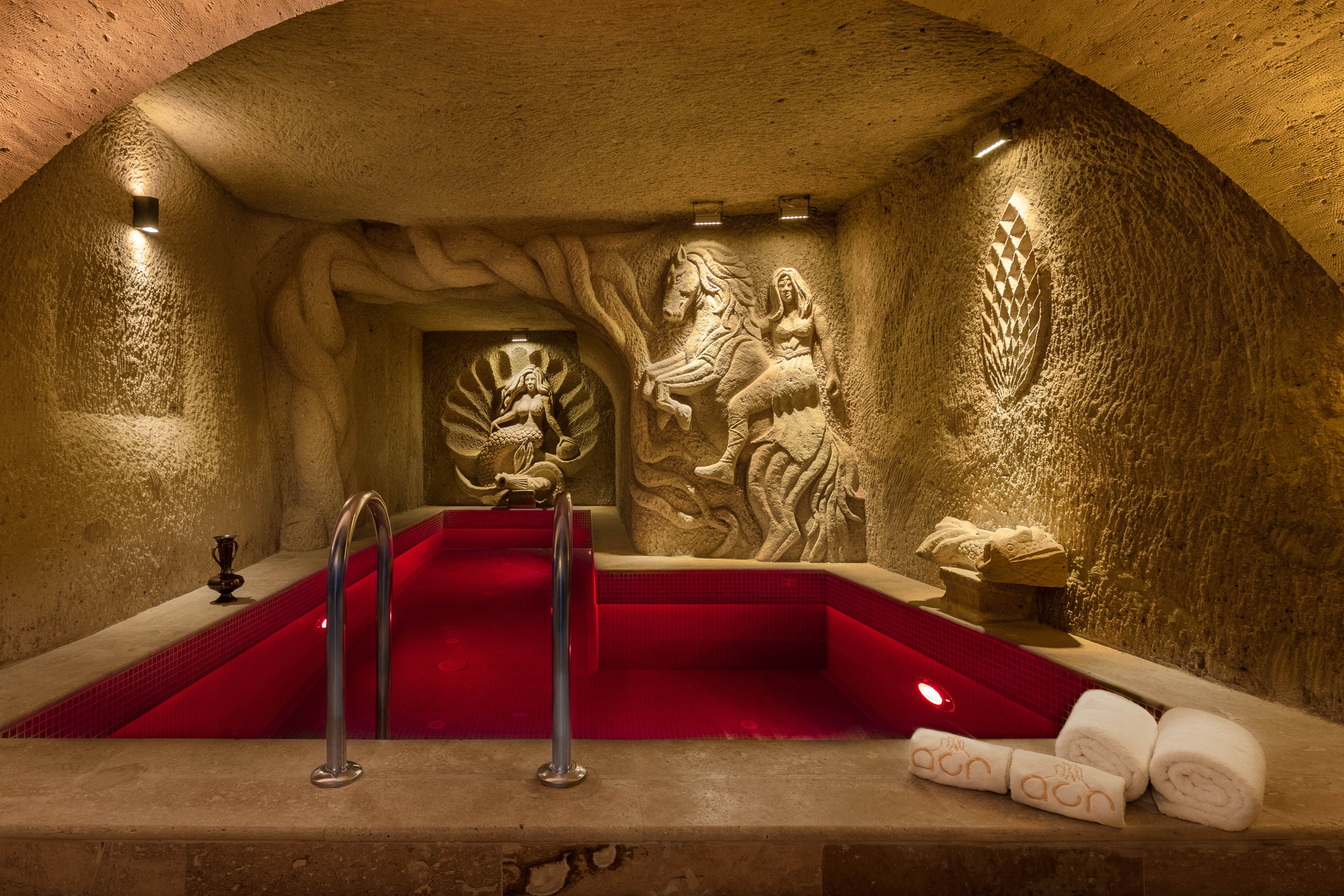 IMPERIAL SUITE