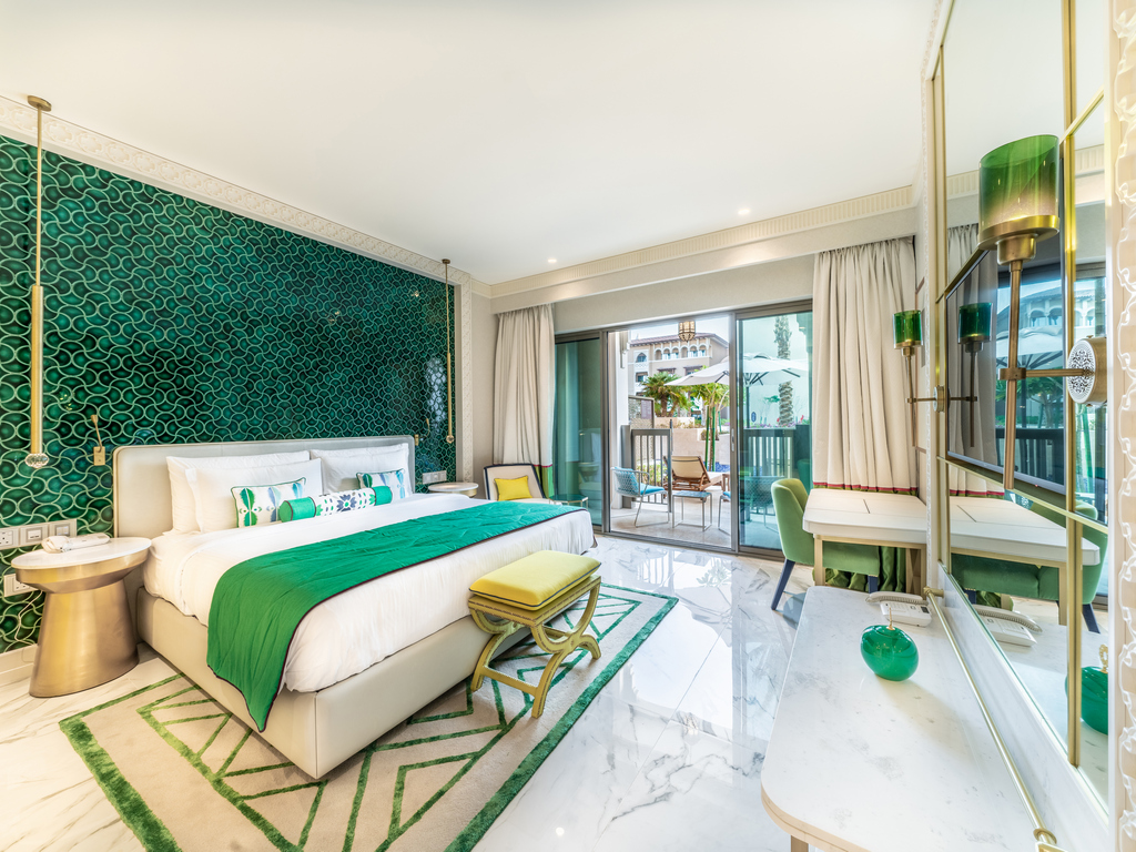 One Bedroom Suite Pool Access 