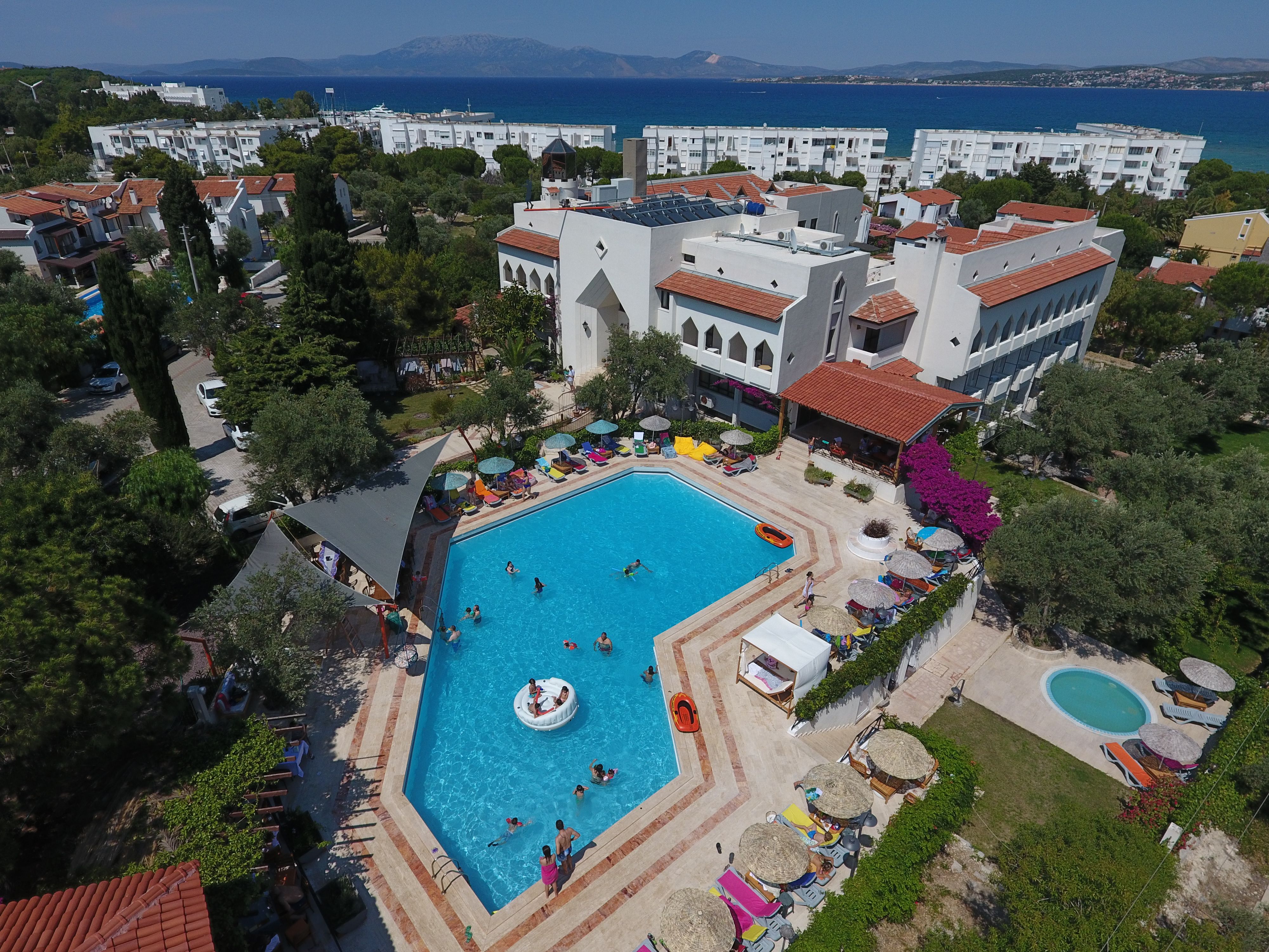 Piscina deschisă