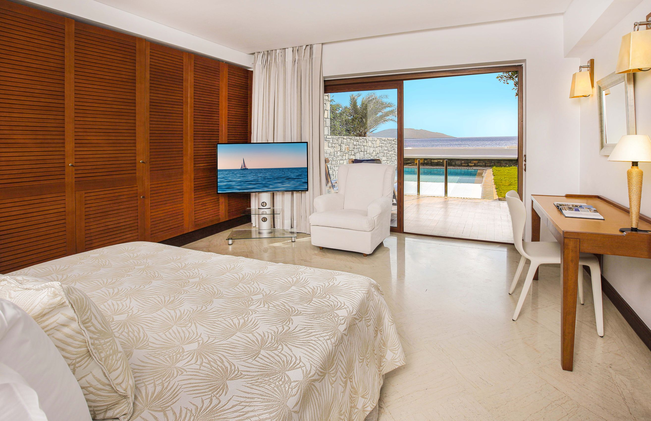 LUXURY BUNGALOW SEA VIEW WITH PRIVATE POOL